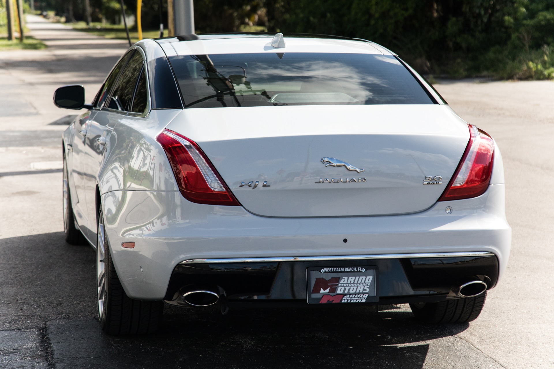 Used-2017-Jaguar-XJL-Portfolio