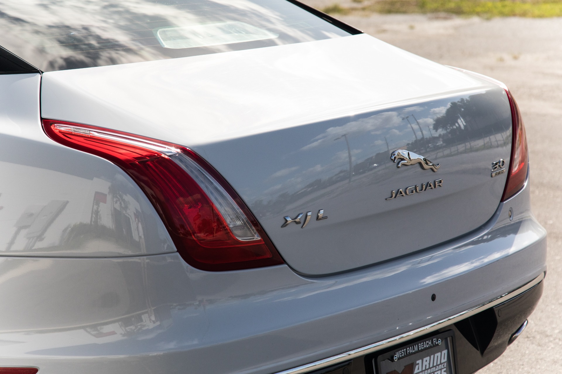Used-2017-Jaguar-XJL-Portfolio