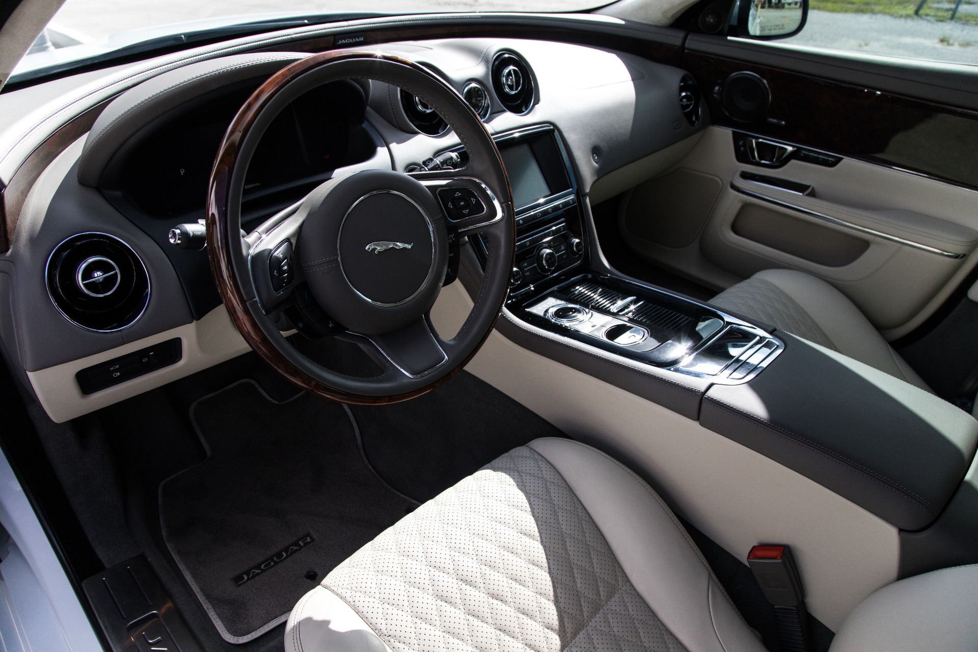Used-2017-Jaguar-XJL-Portfolio
