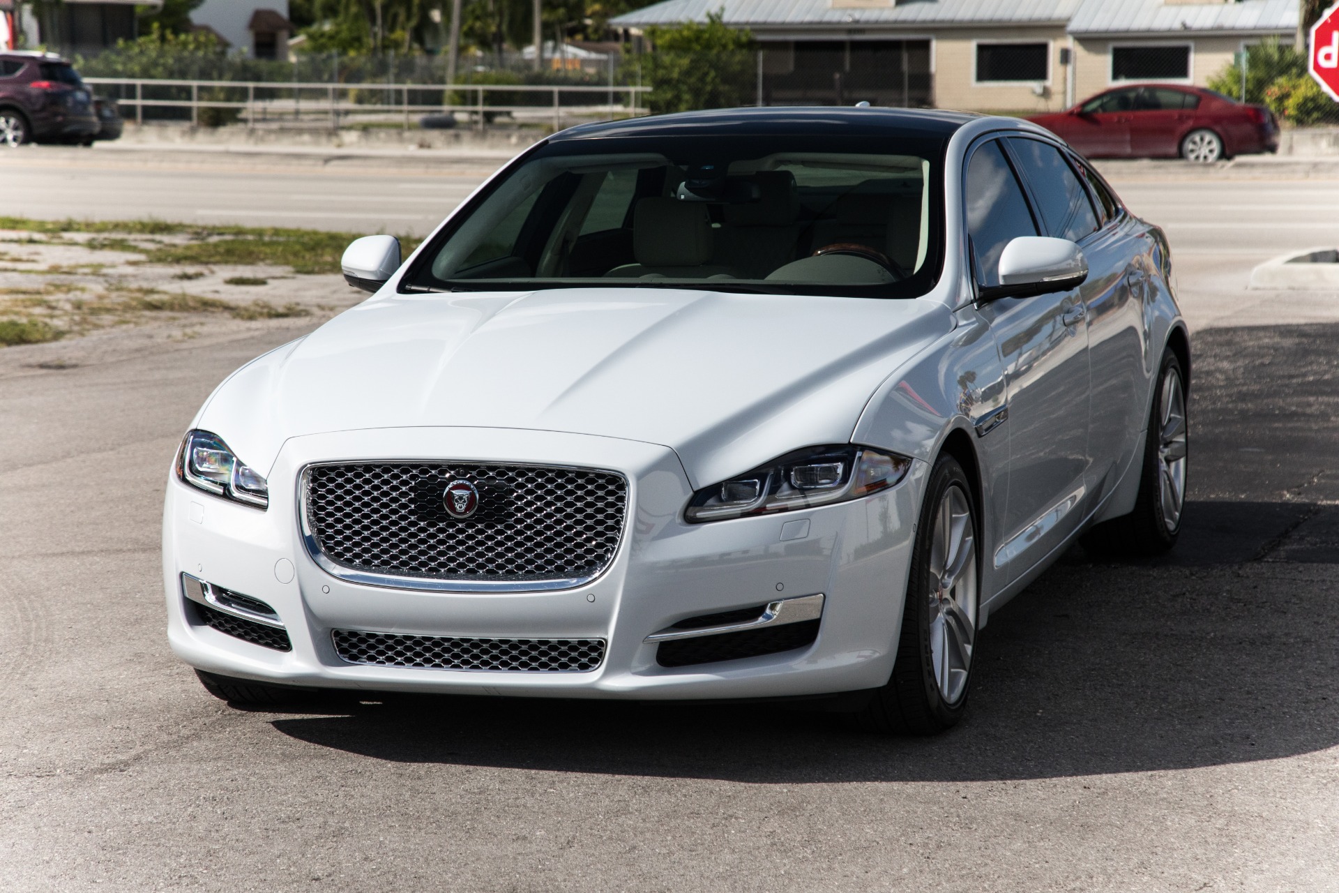 Used-2017-Jaguar-XJL-Portfolio