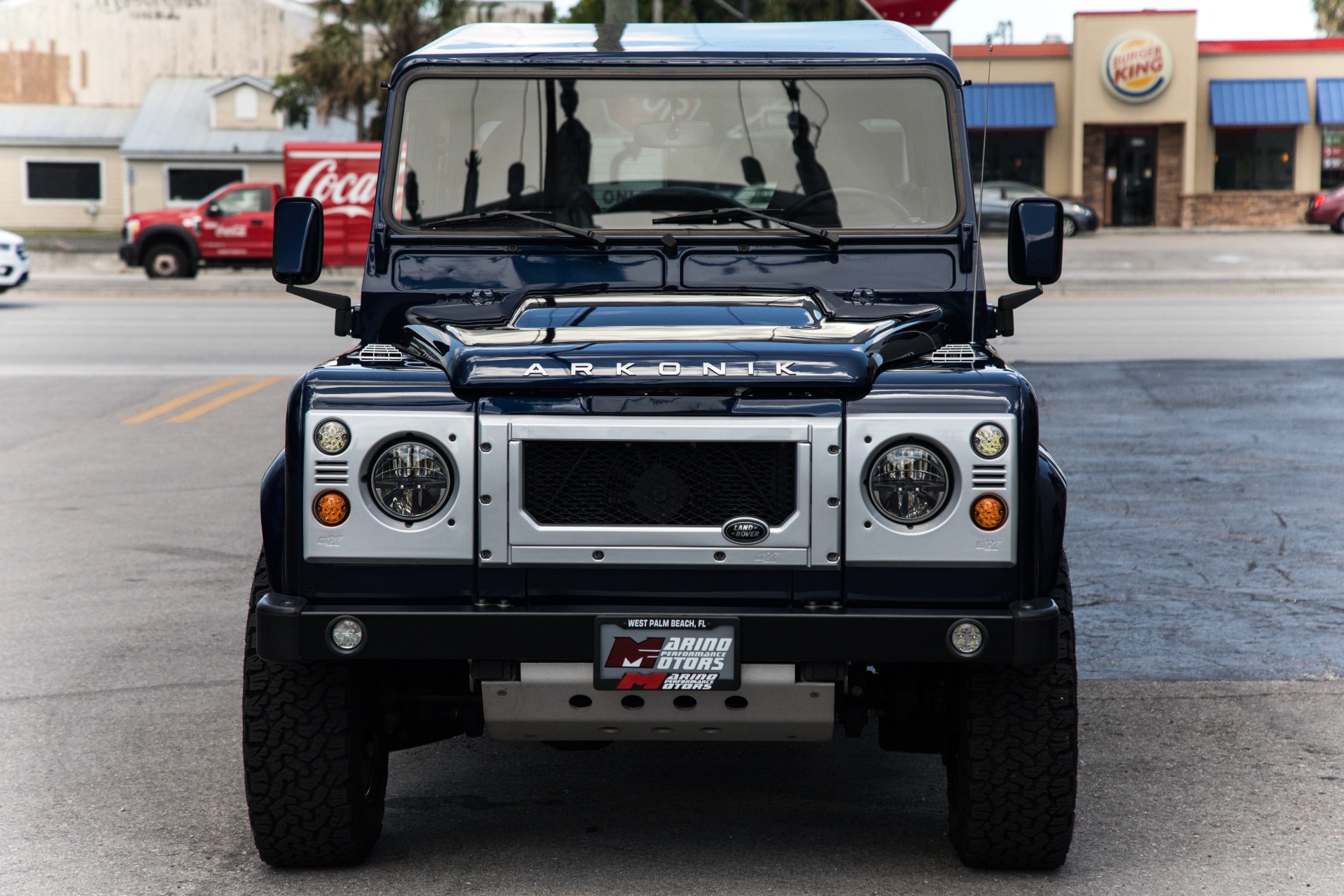 Used-1990-Land-Rover-D90-Defender
