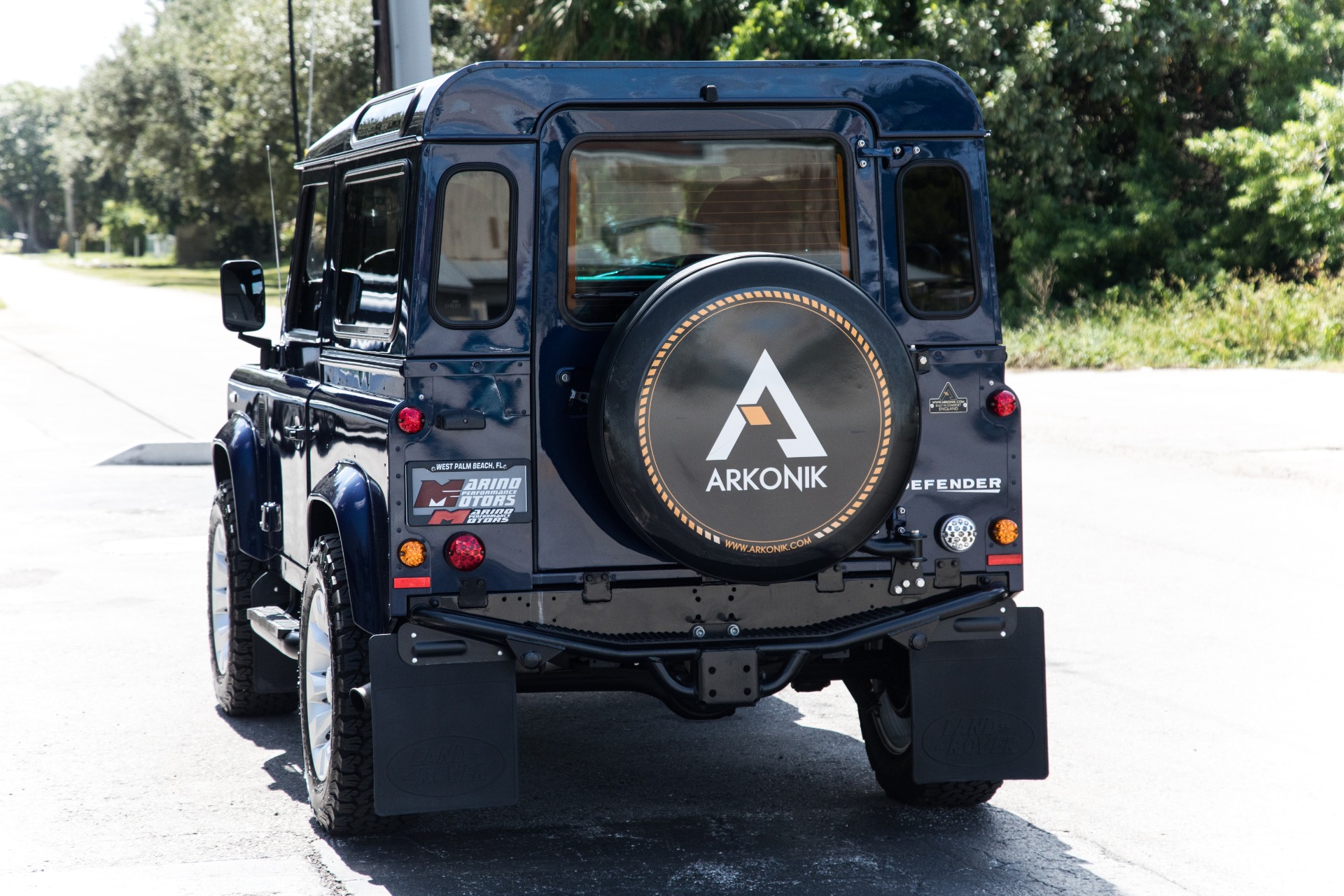 Used-1990-Land-Rover-D90-Defender