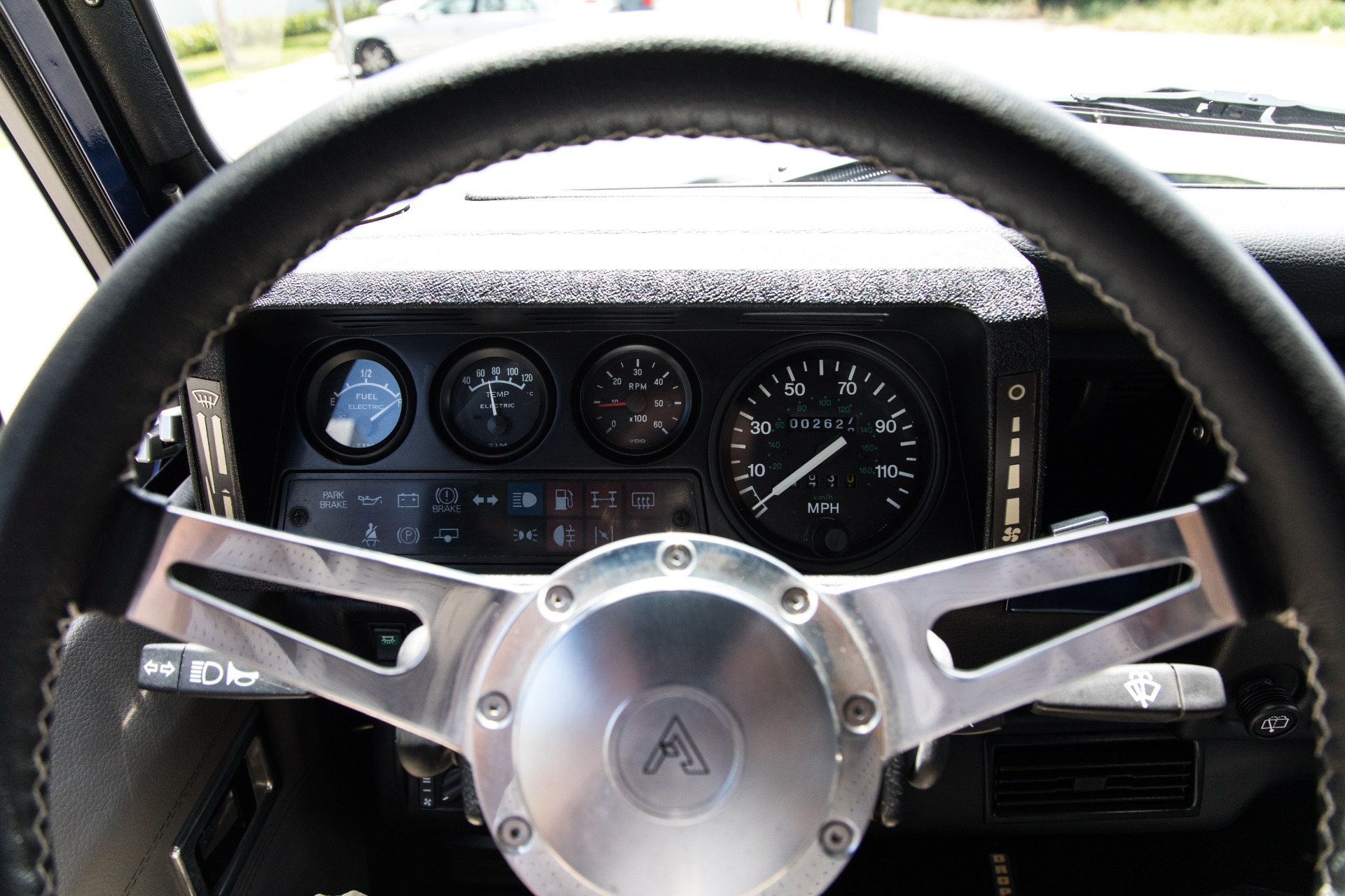 Used-1990-Land-Rover-D90-Defender