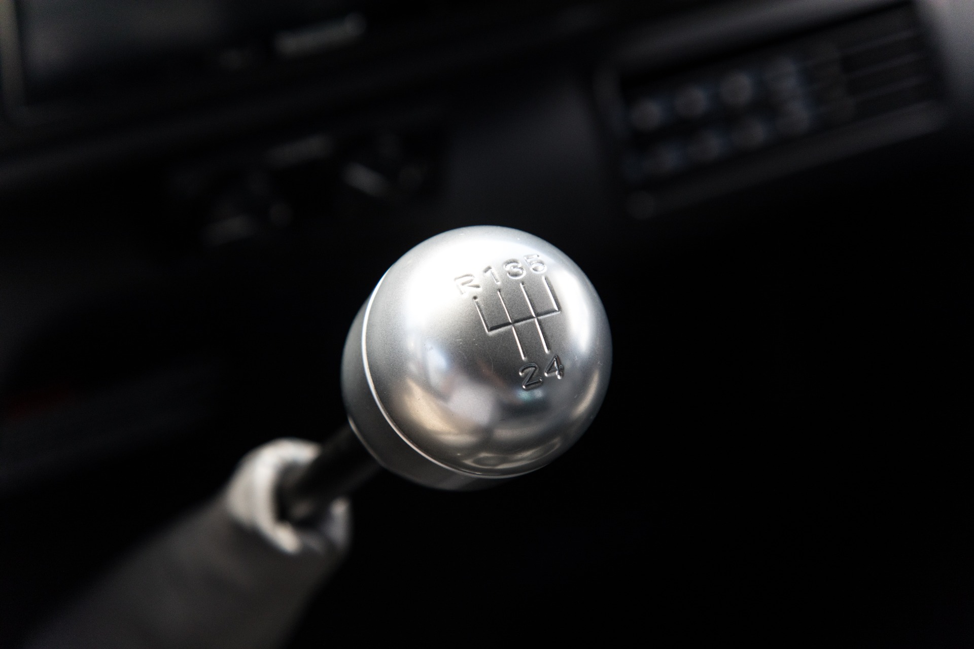 Used-1990-Land-Rover-D90-Defender