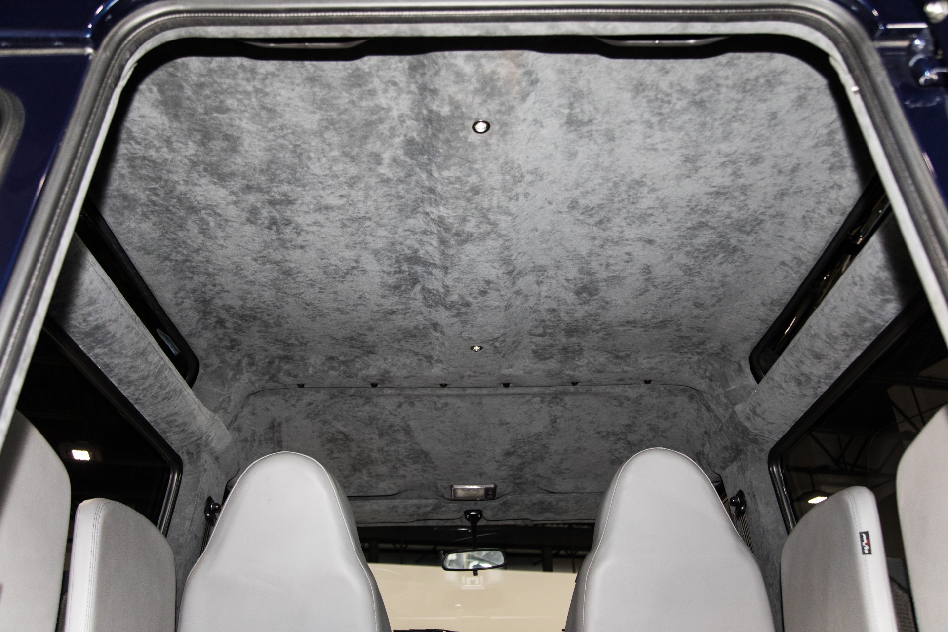 Used-1990-Land-Rover-D90-Defender