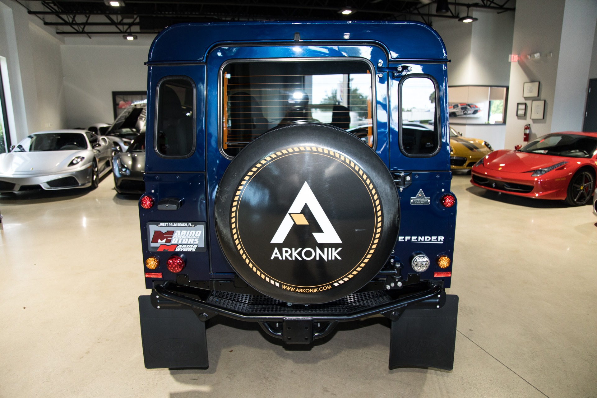 Used-1990-Land-Rover-D90-Defender