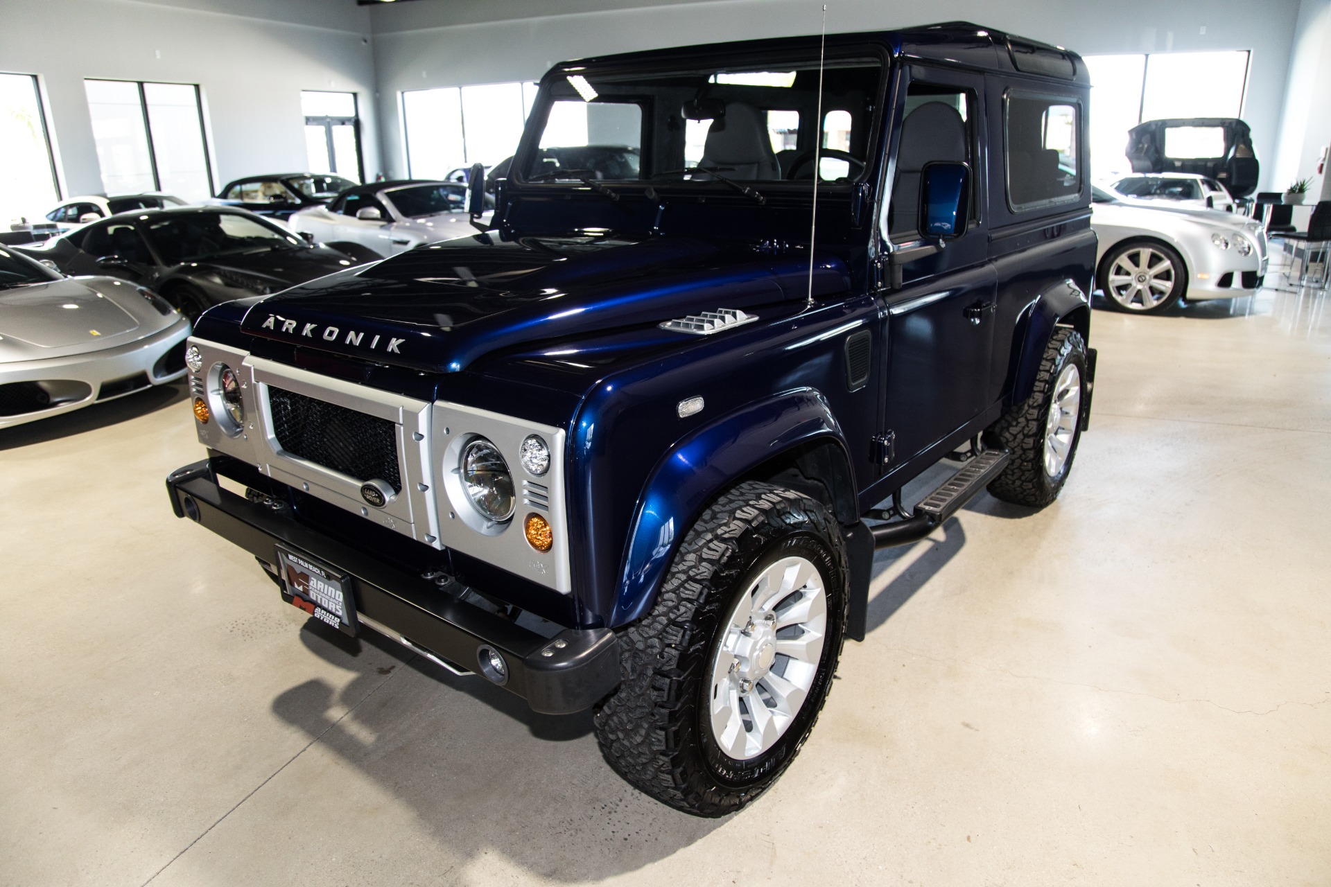 Used-1990-Land-Rover-D90-Defender