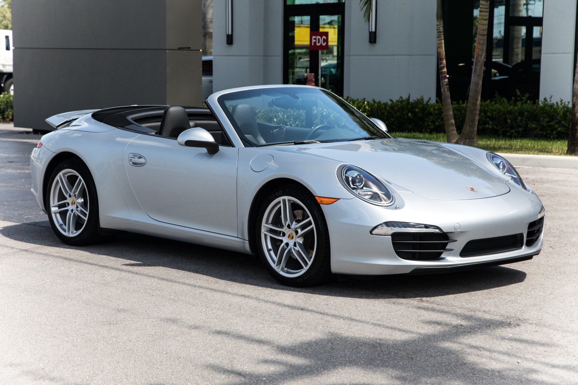 Used-2015-Porsche-911-Carrera