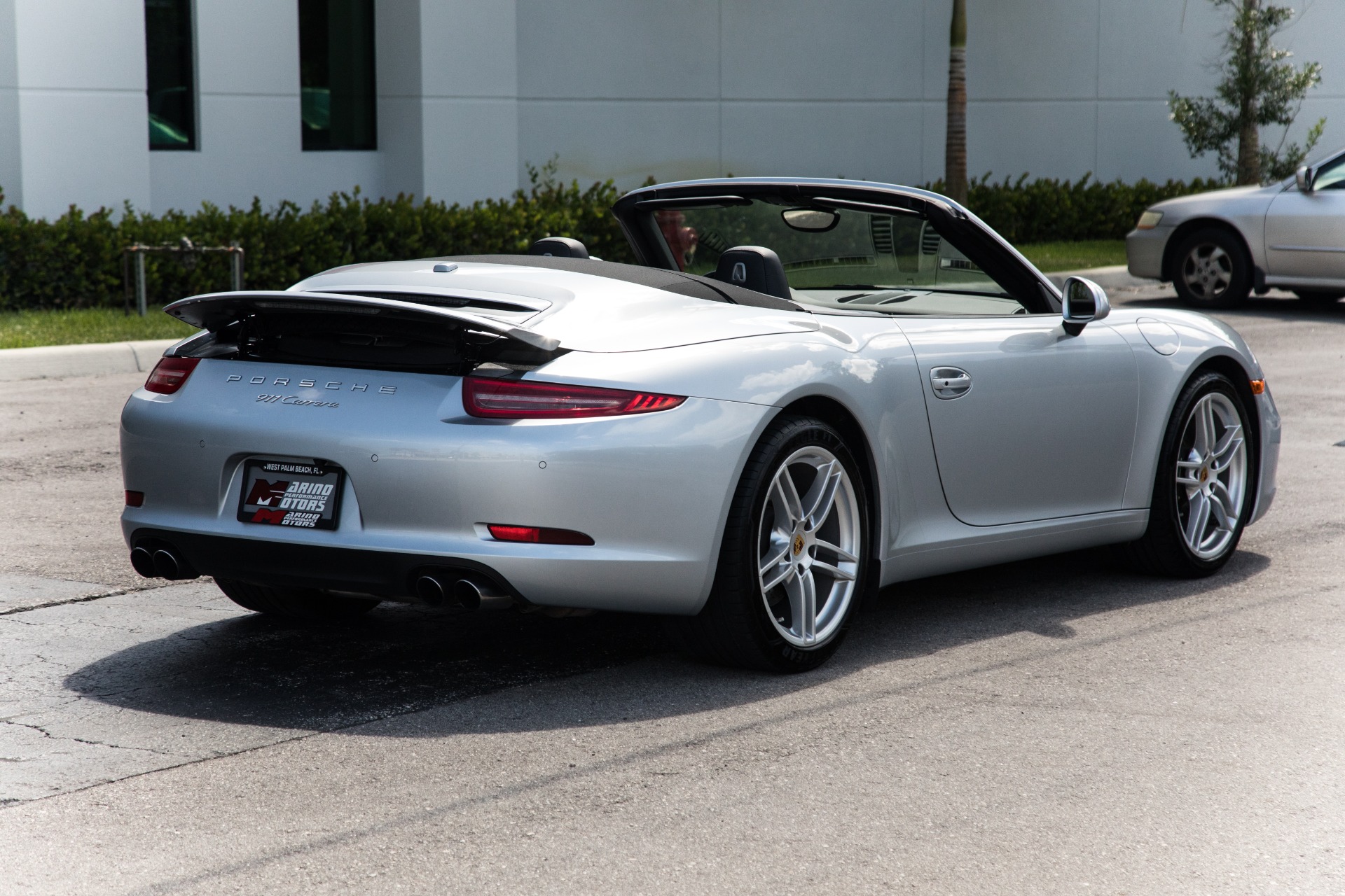 Used-2015-Porsche-911-Carrera