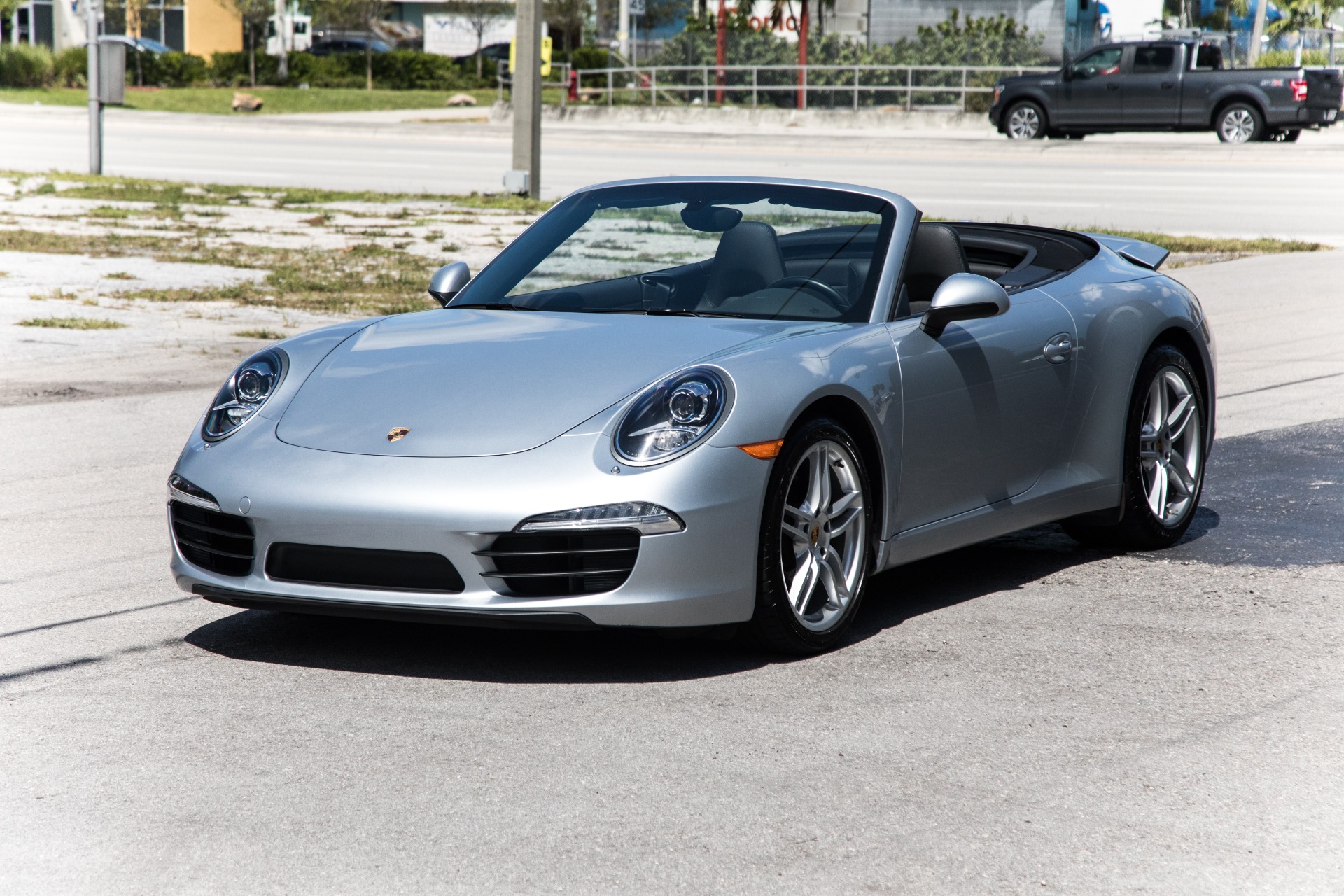 Used-2015-Porsche-911-Carrera