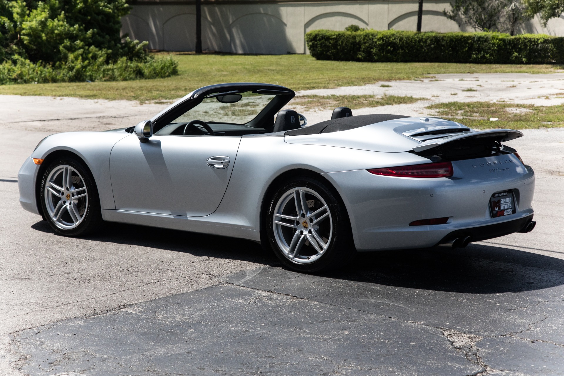 Used-2015-Porsche-911-Carrera