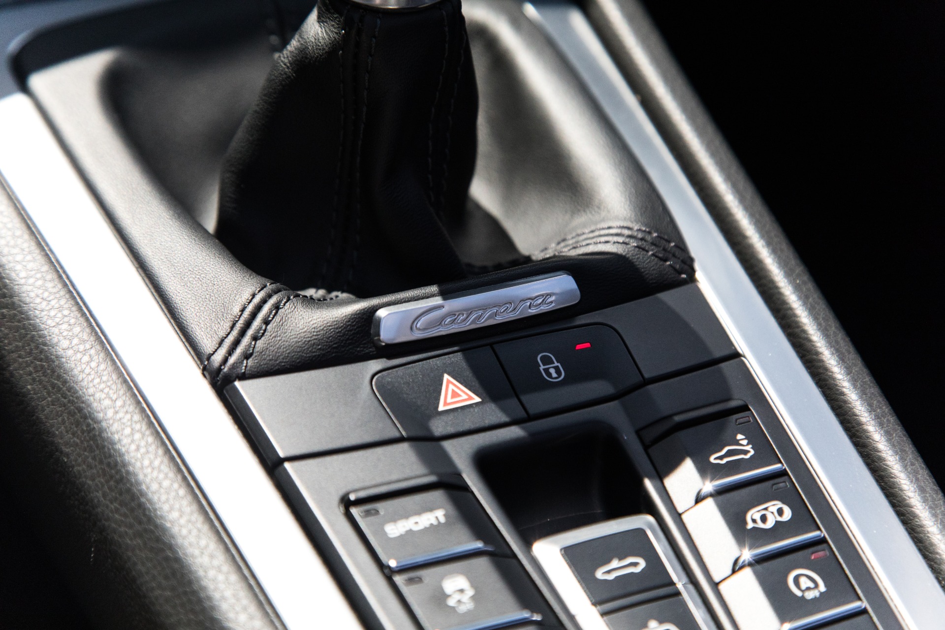 Used-2015-Porsche-911-Carrera