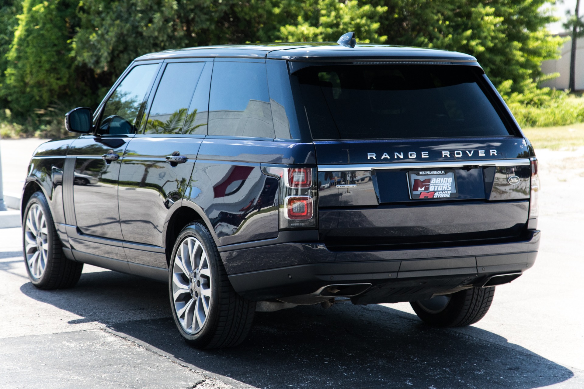 Used-2019-Land-Rover-Range-Rover-Supercharged