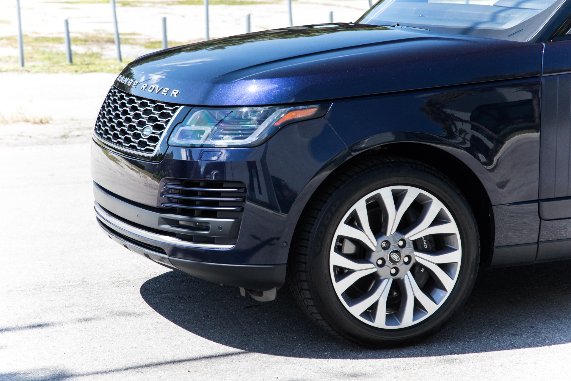 Used-2019-Land-Rover-Range-Rover-Supercharged