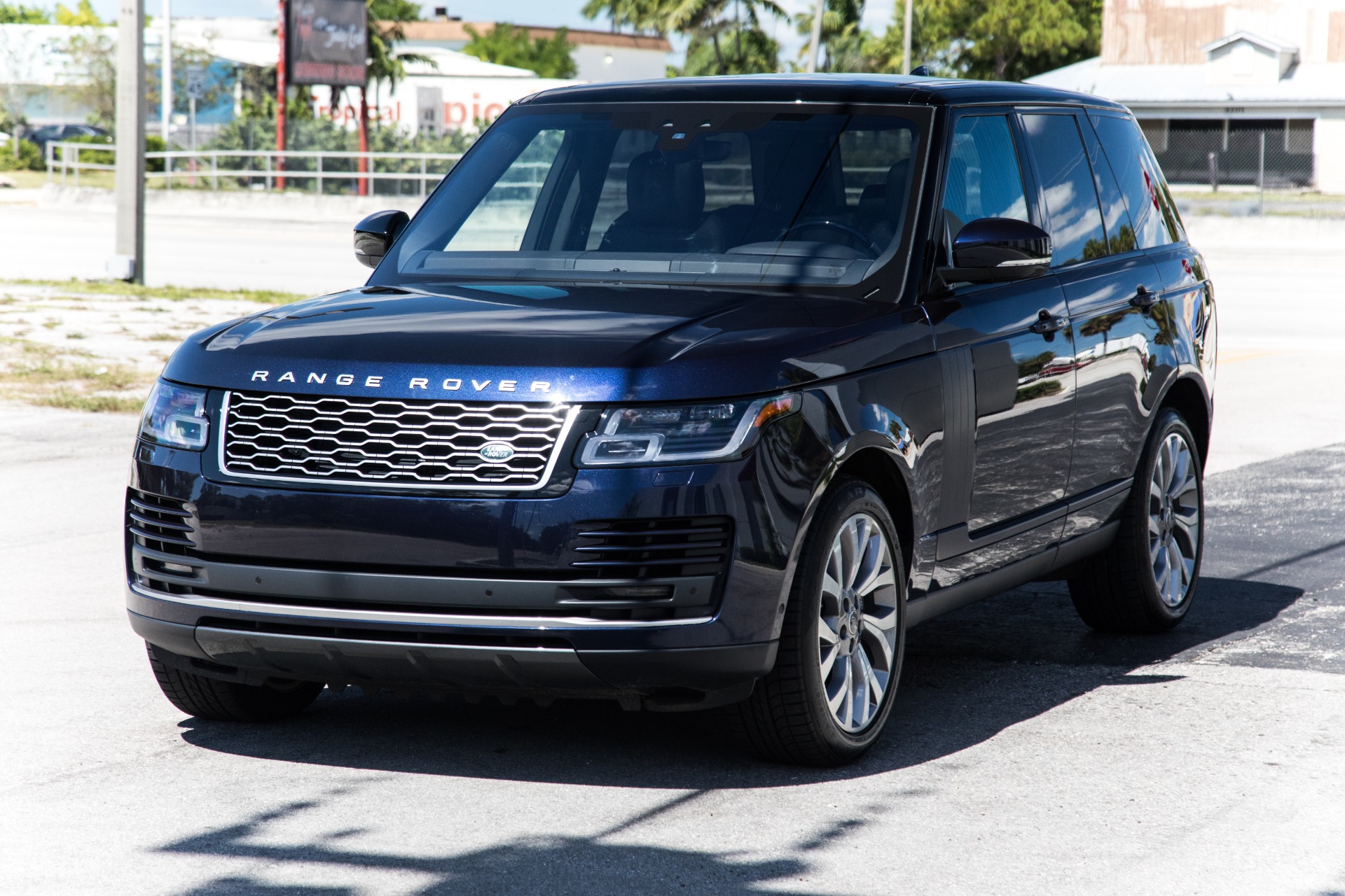 Used-2019-Land-Rover-Range-Rover-Supercharged