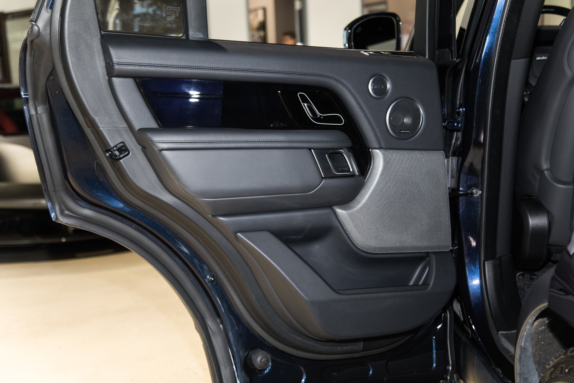 Used-2019-Land-Rover-Range-Rover-Supercharged