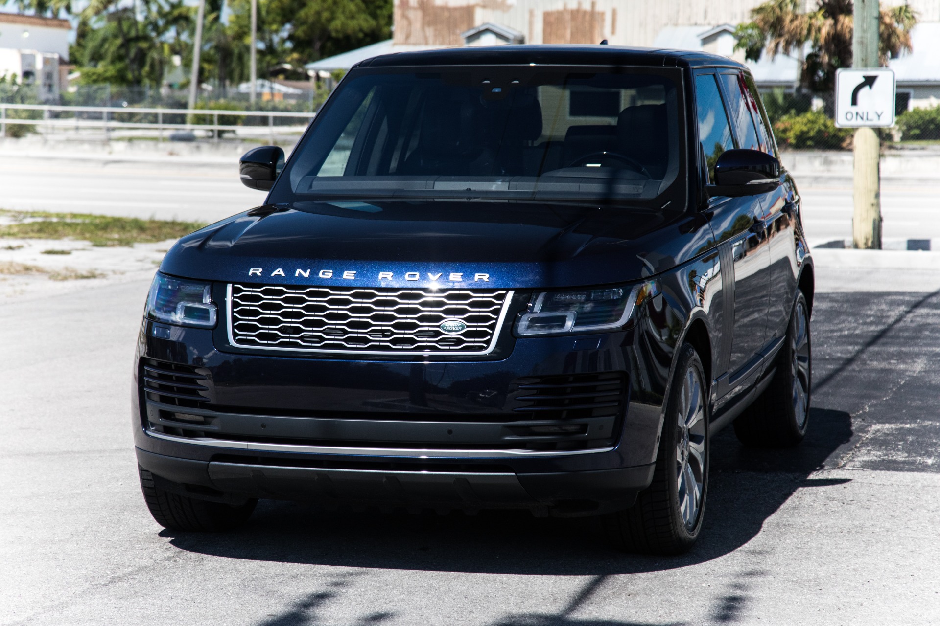 Used-2019-Land-Rover-Range-Rover-Supercharged
