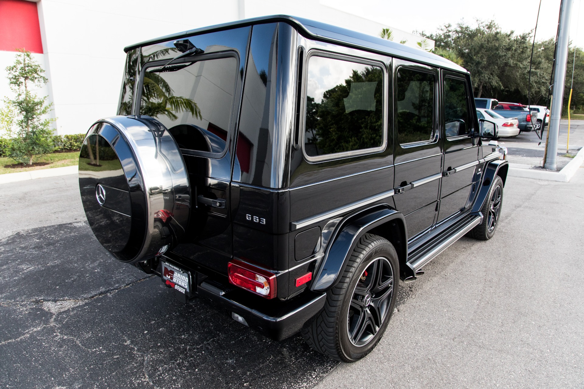 Used-2017-Mercedes-Benz-G-Class-AMG-G-63