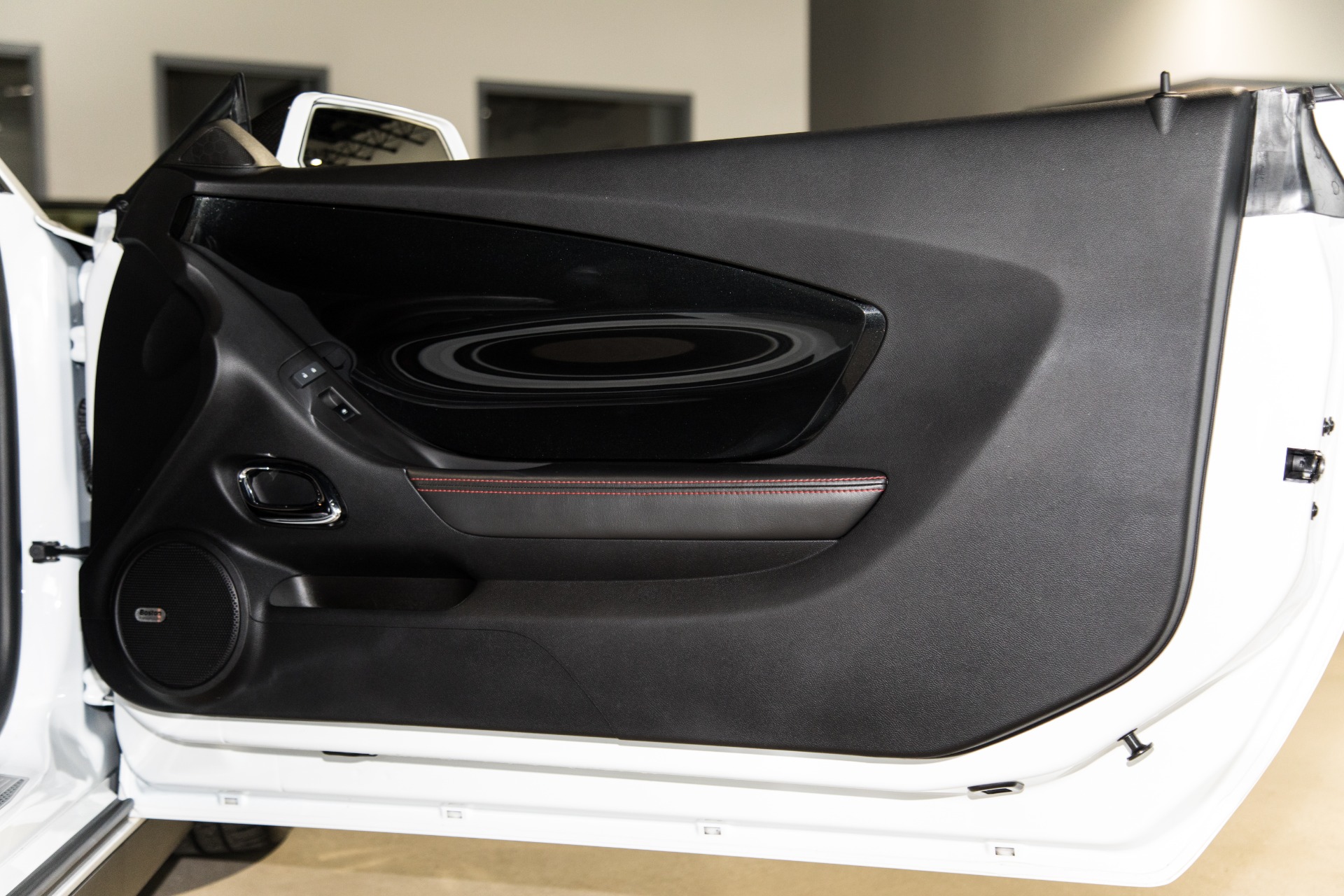 Used-2013-Chevrolet-Camaro-ZL1