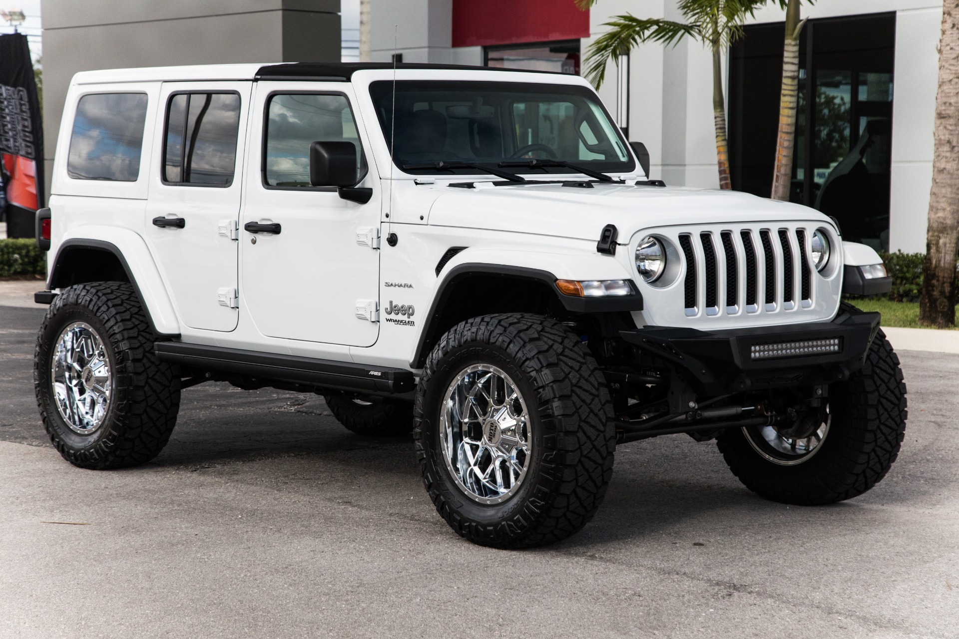 Used 2018 Jeep Wrangler Unlimited Sahara For Sale (49,900
