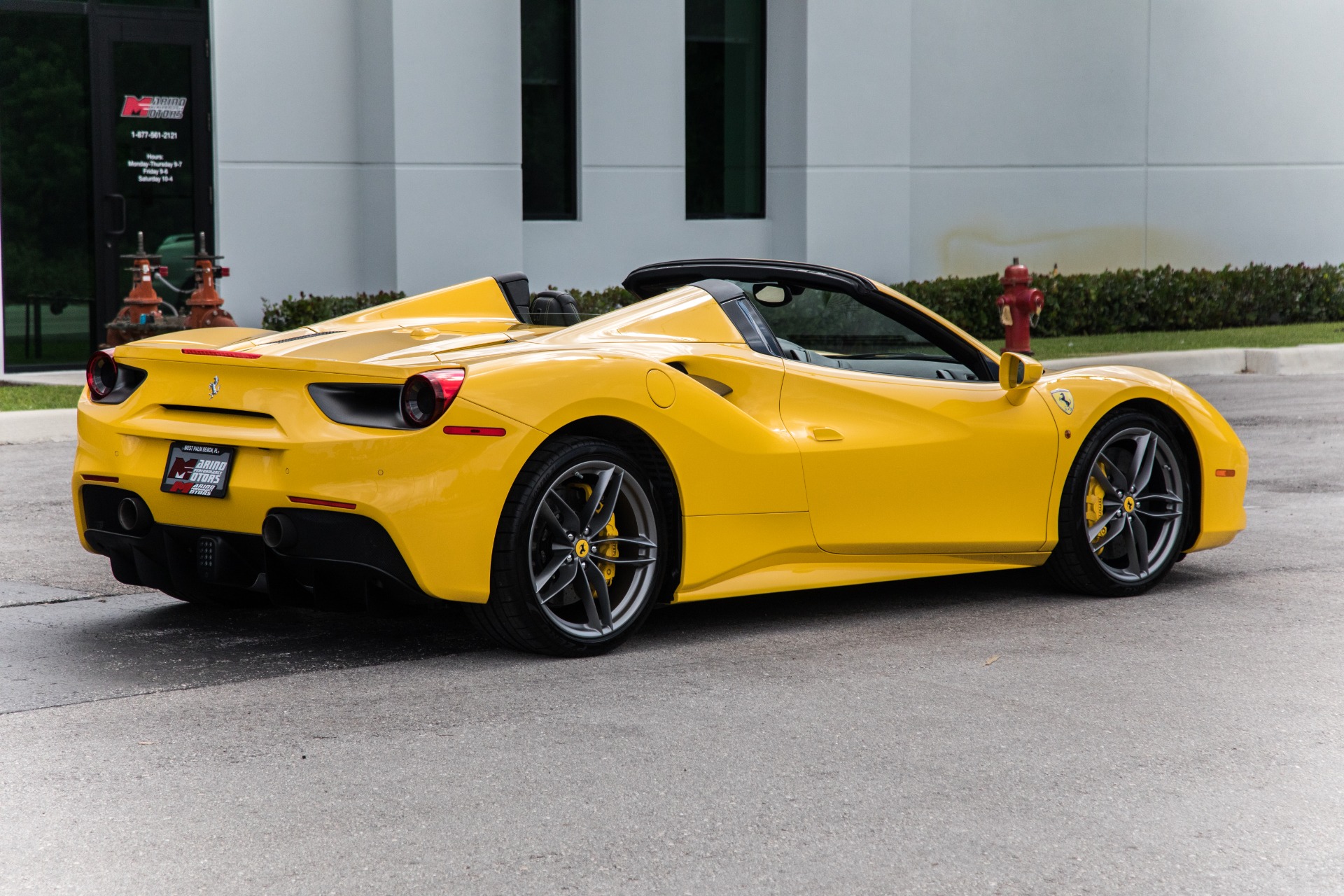 Used-2017-Ferrari-488-Spider