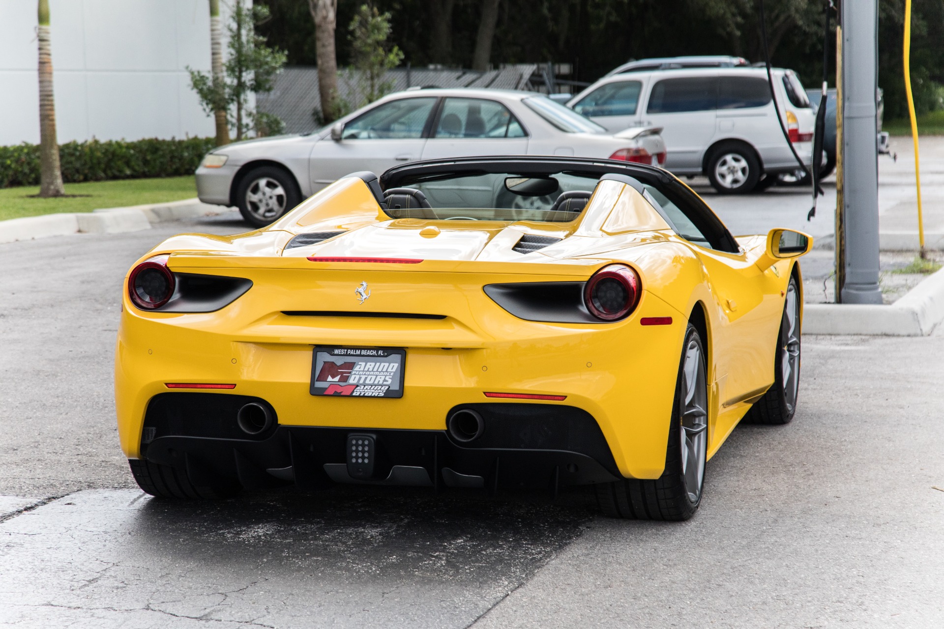 Used-2017-Ferrari-488-Spider