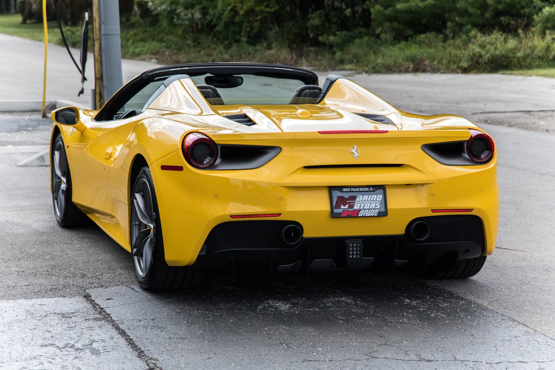 Used-2017-Ferrari-488-Spider