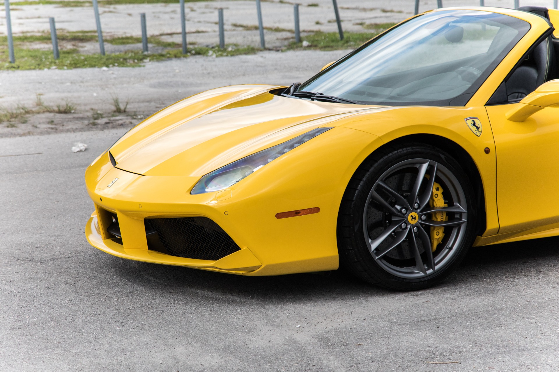 Used-2017-Ferrari-488-Spider