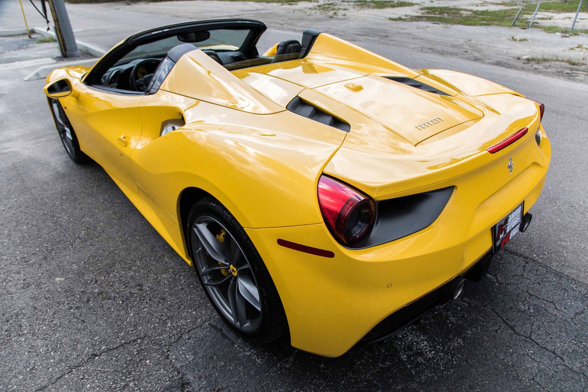 Used-2017-Ferrari-488-Spider