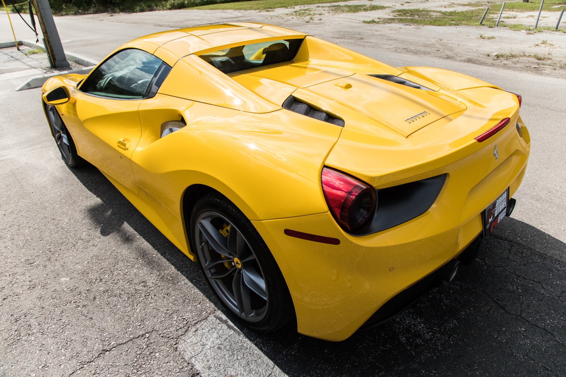Used-2017-Ferrari-488-Spider