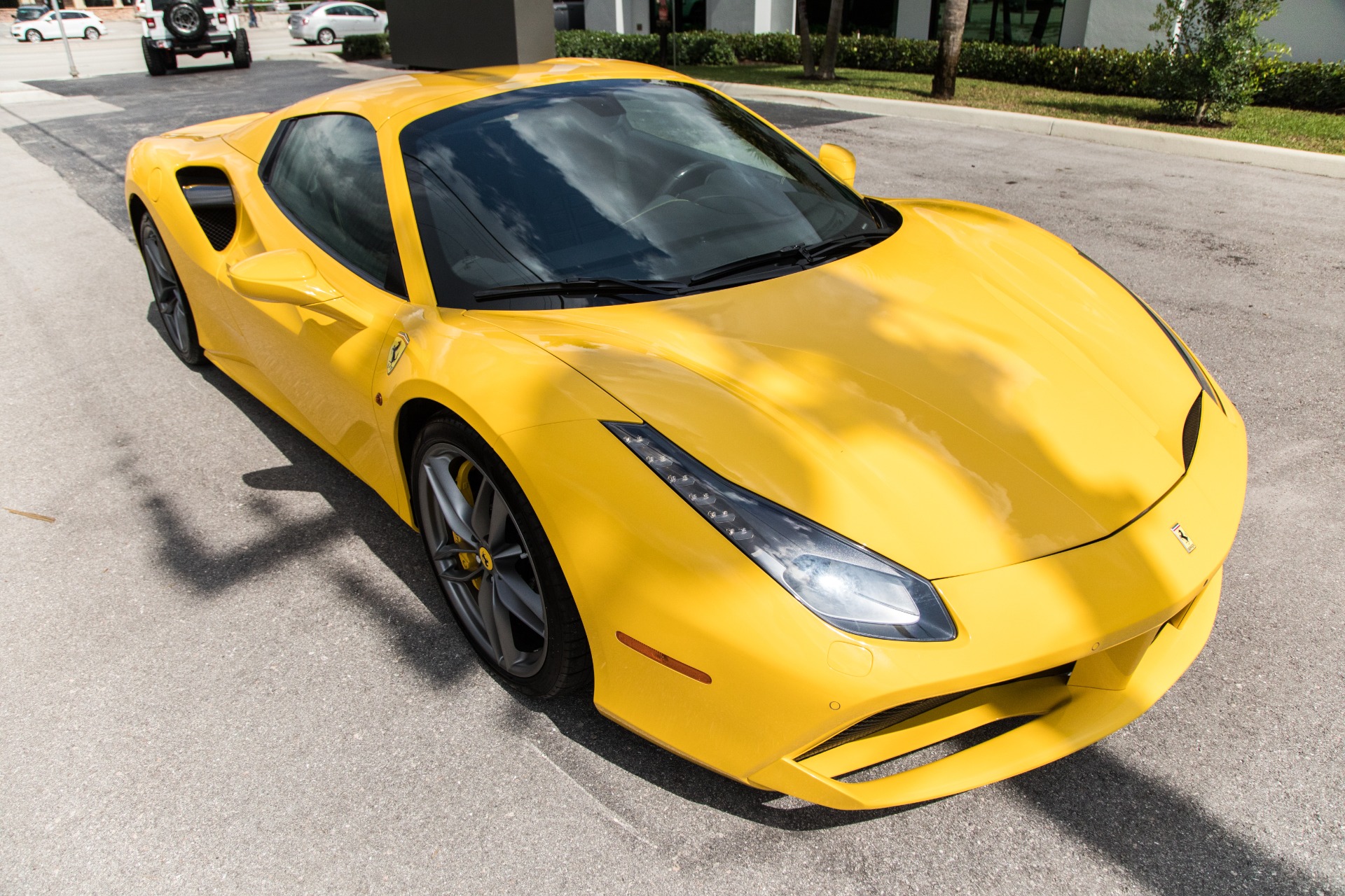 Used-2017-Ferrari-488-Spider