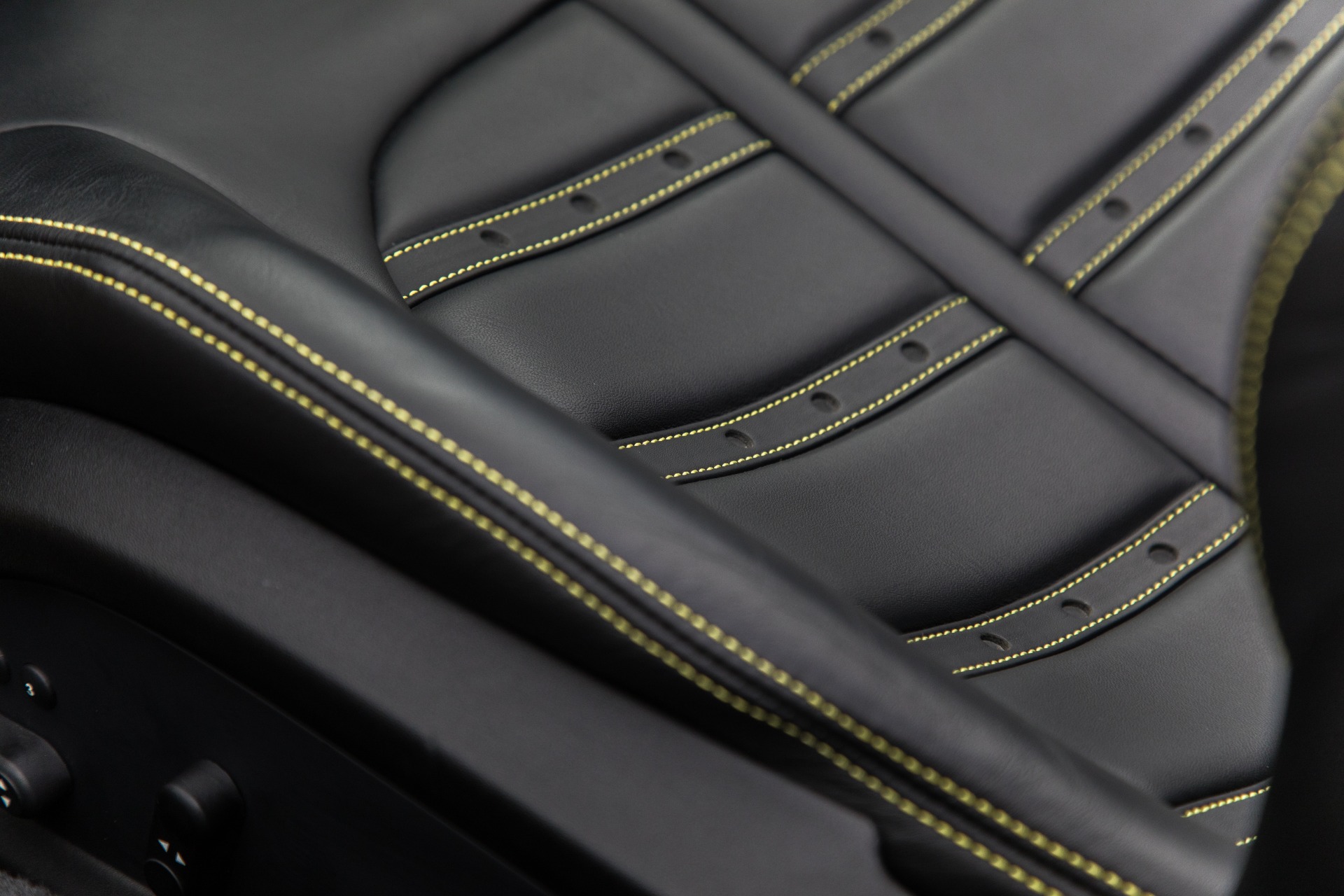 Used-2017-Ferrari-488-Spider