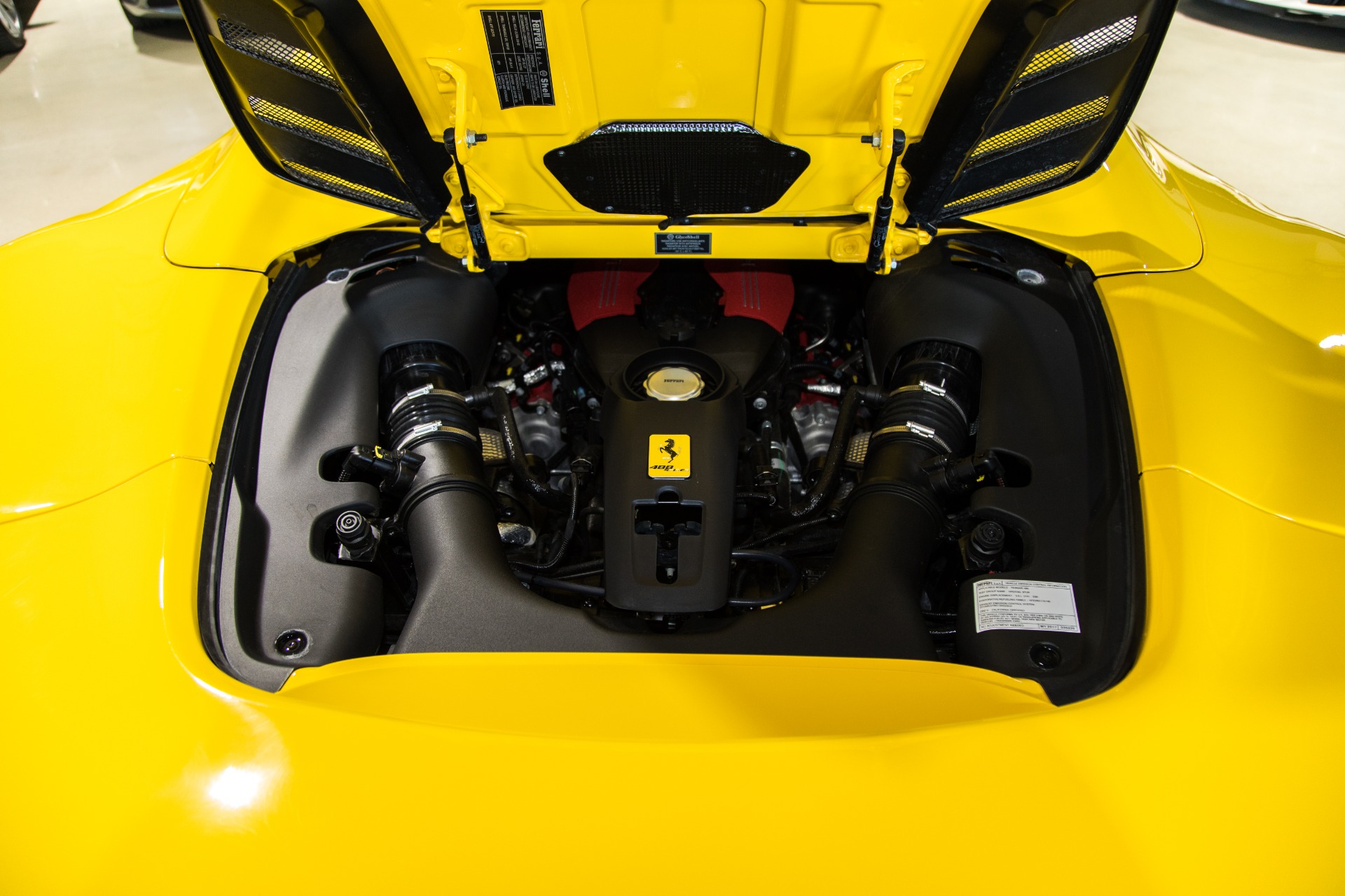Used-2017-Ferrari-488-Spider