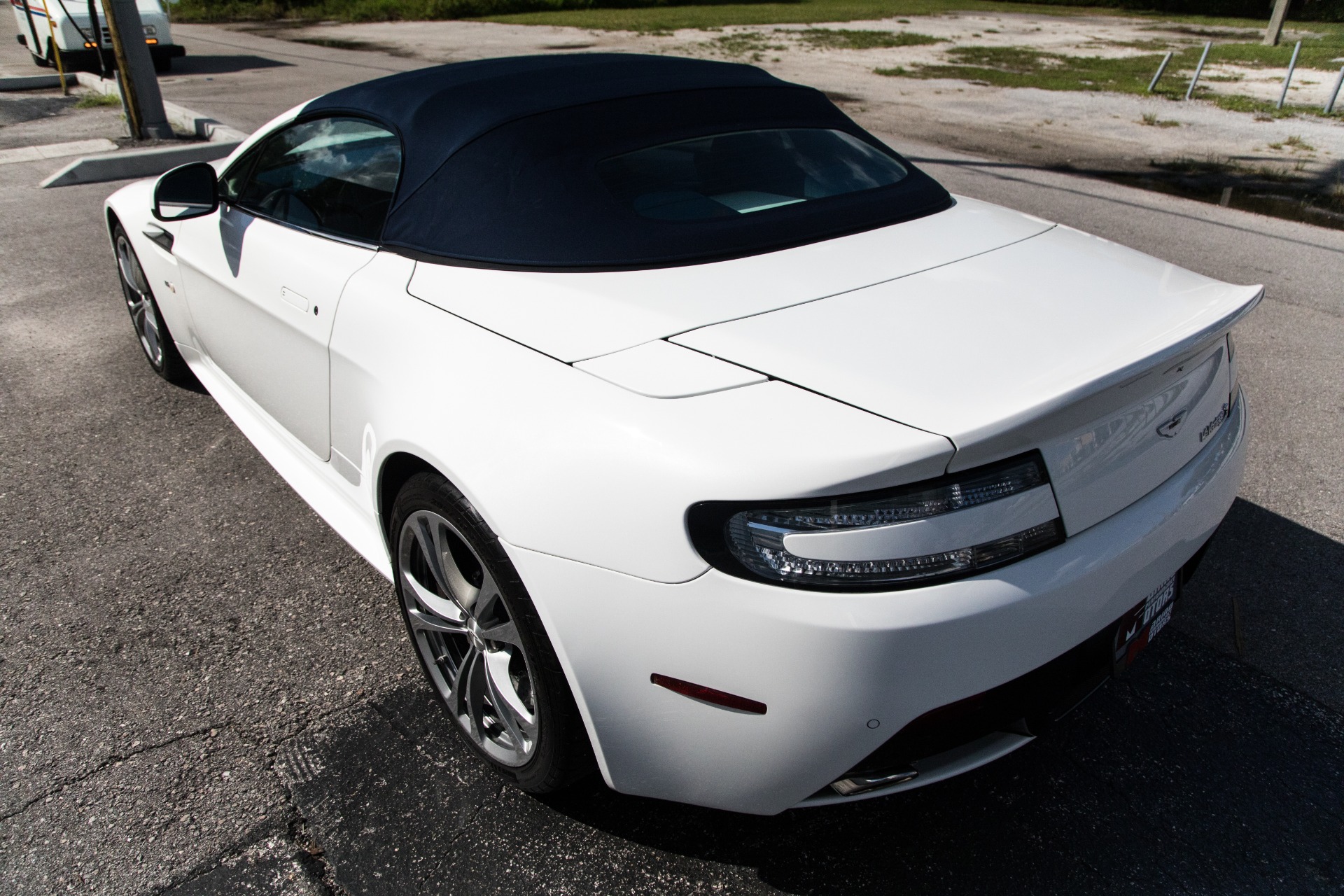 Used-2015-Aston-Martin-V12-Vantage-S-Roadster
