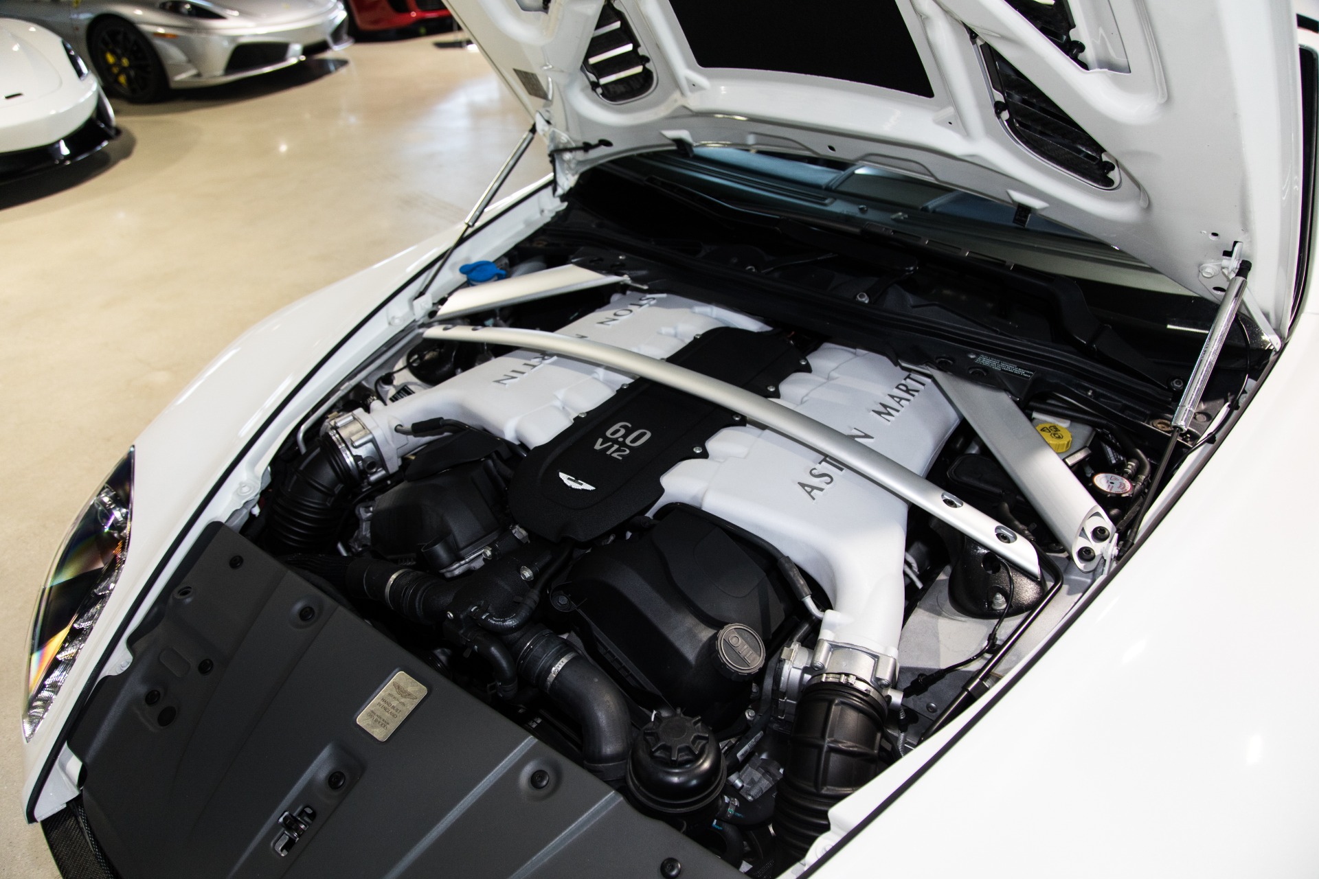 Used-2015-Aston-Martin-V12-Vantage-S-Roadster