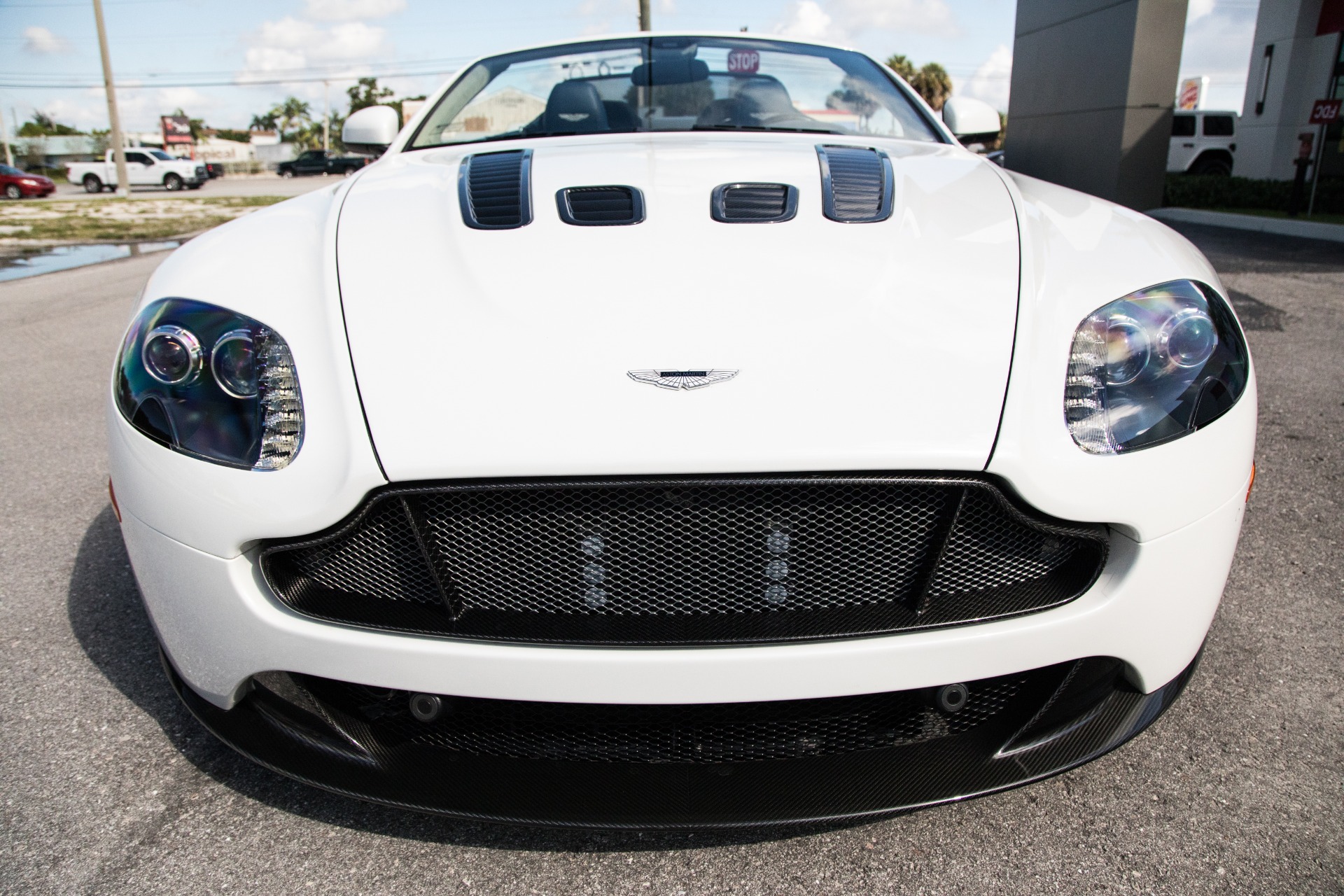 Used-2015-Aston-Martin-V12-Vantage-S-Roadster