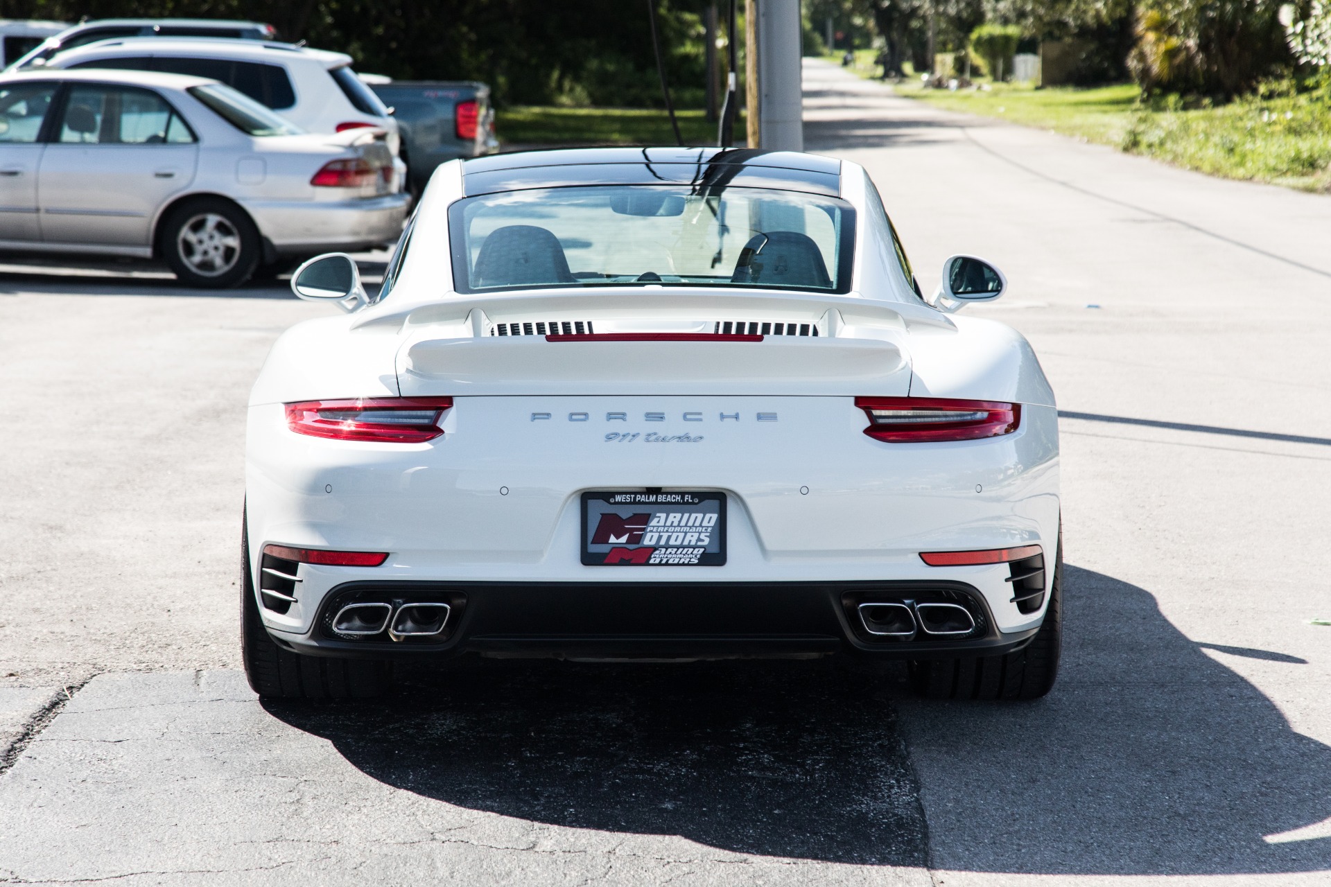 Used-2018-Porsche-911-Turbo
