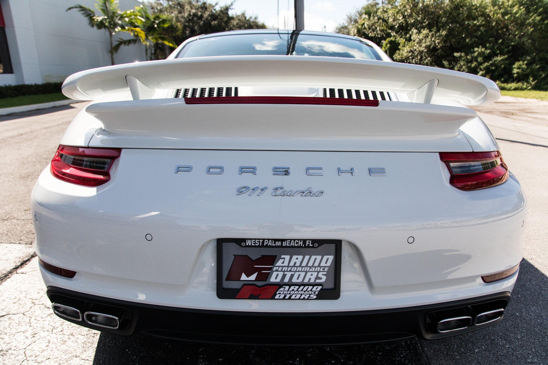 Used-2018-Porsche-911-Turbo