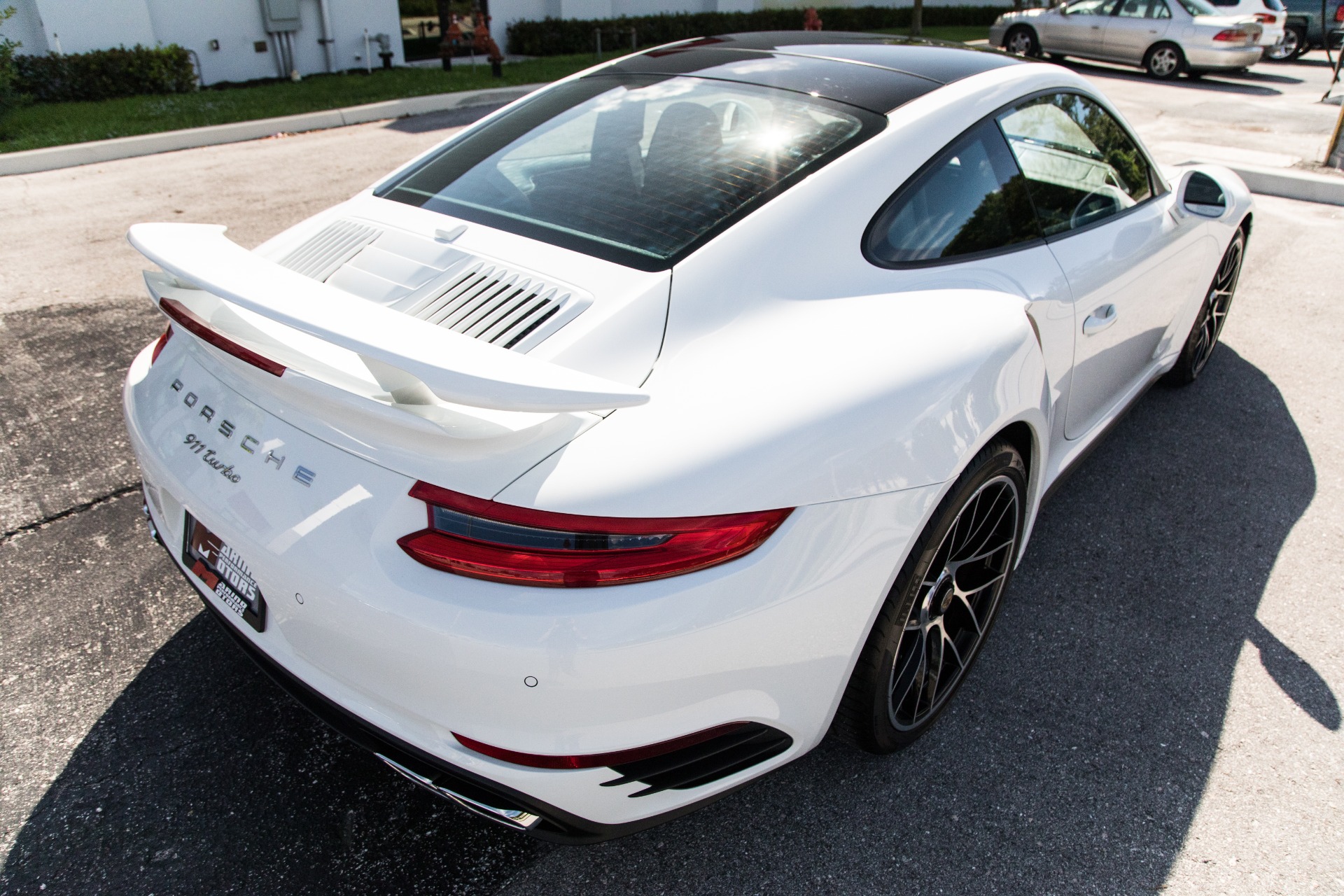Used-2018-Porsche-911-Turbo