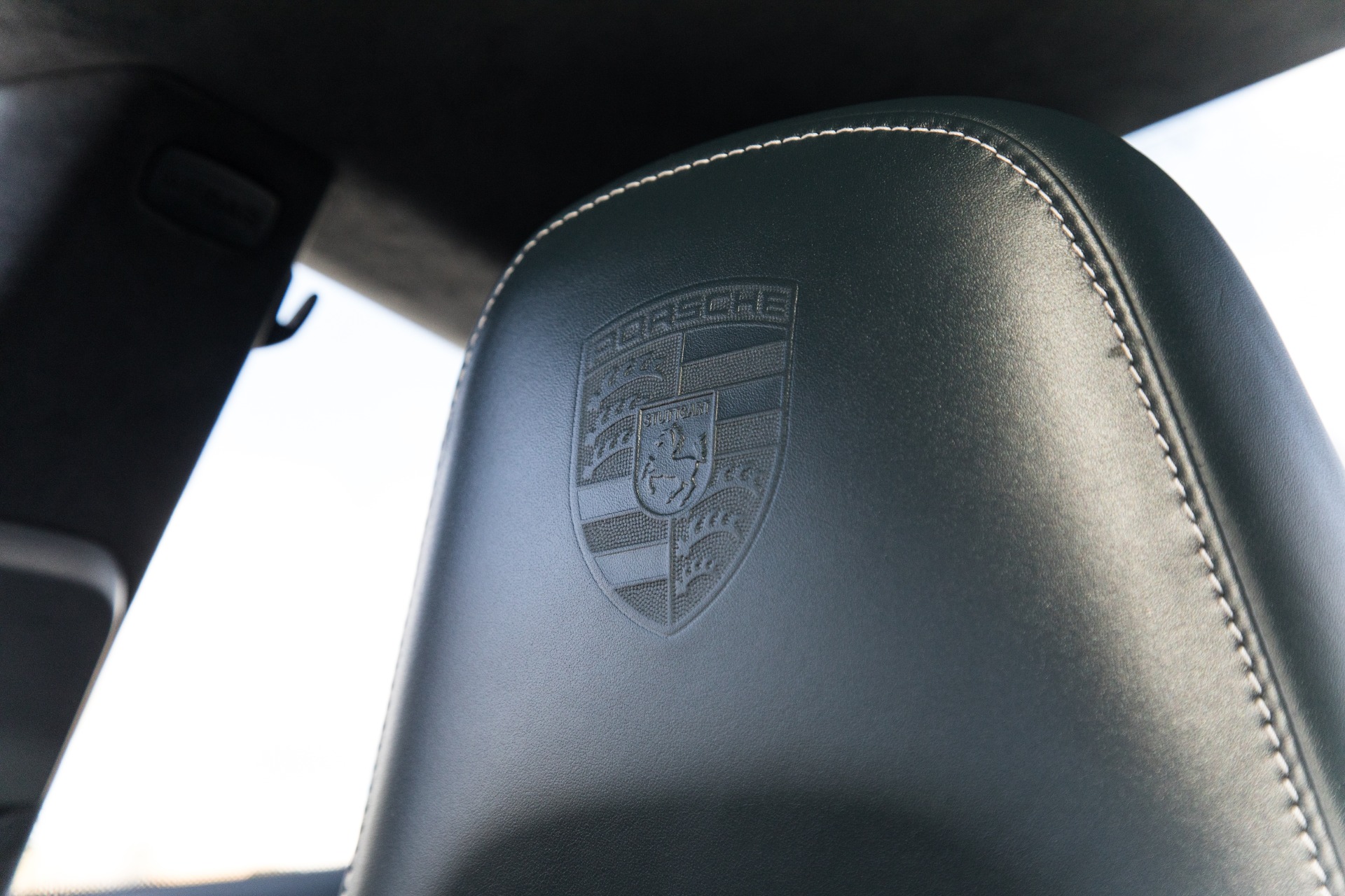 Used-2018-Porsche-911-Turbo