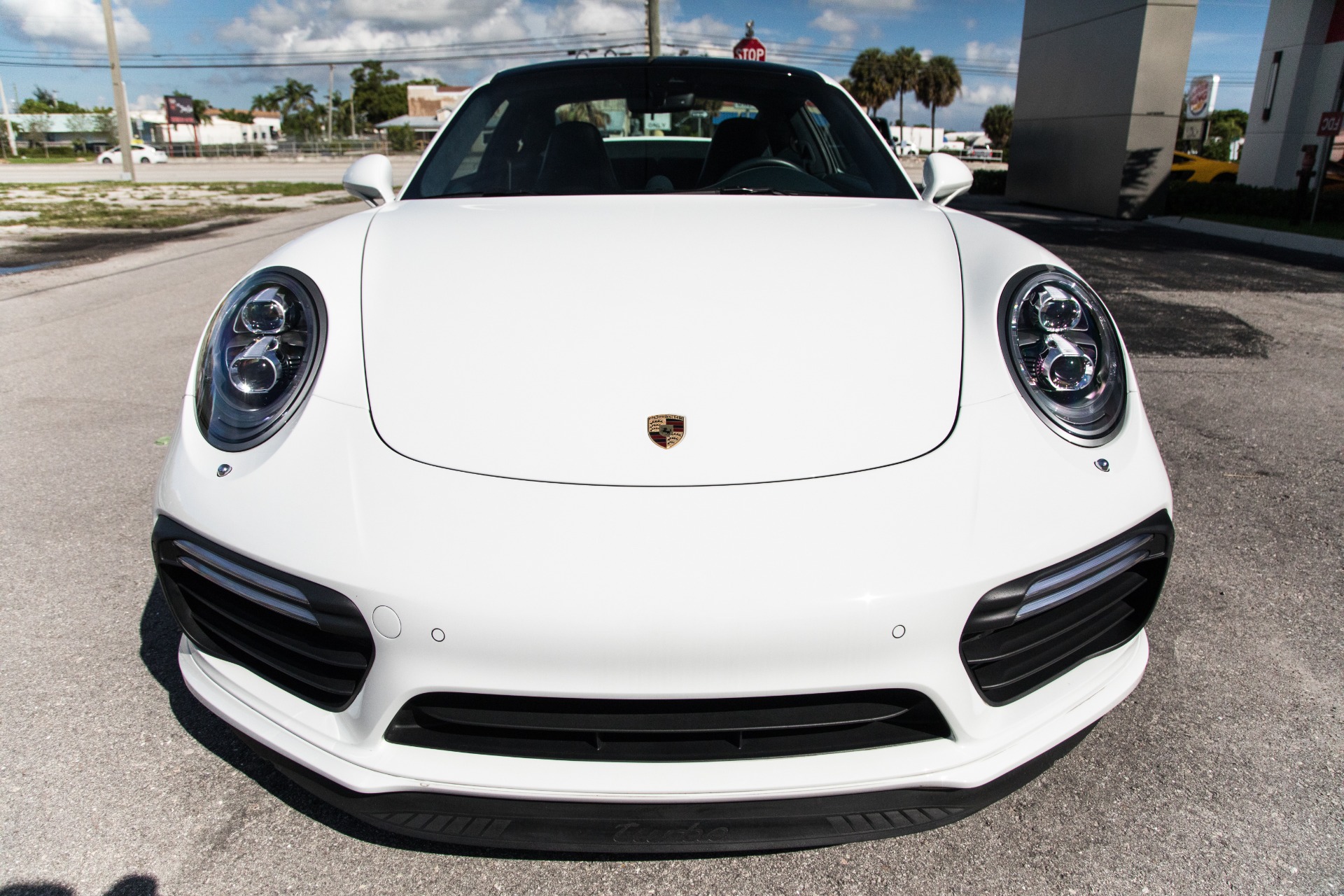 Used-2018-Porsche-911-Turbo