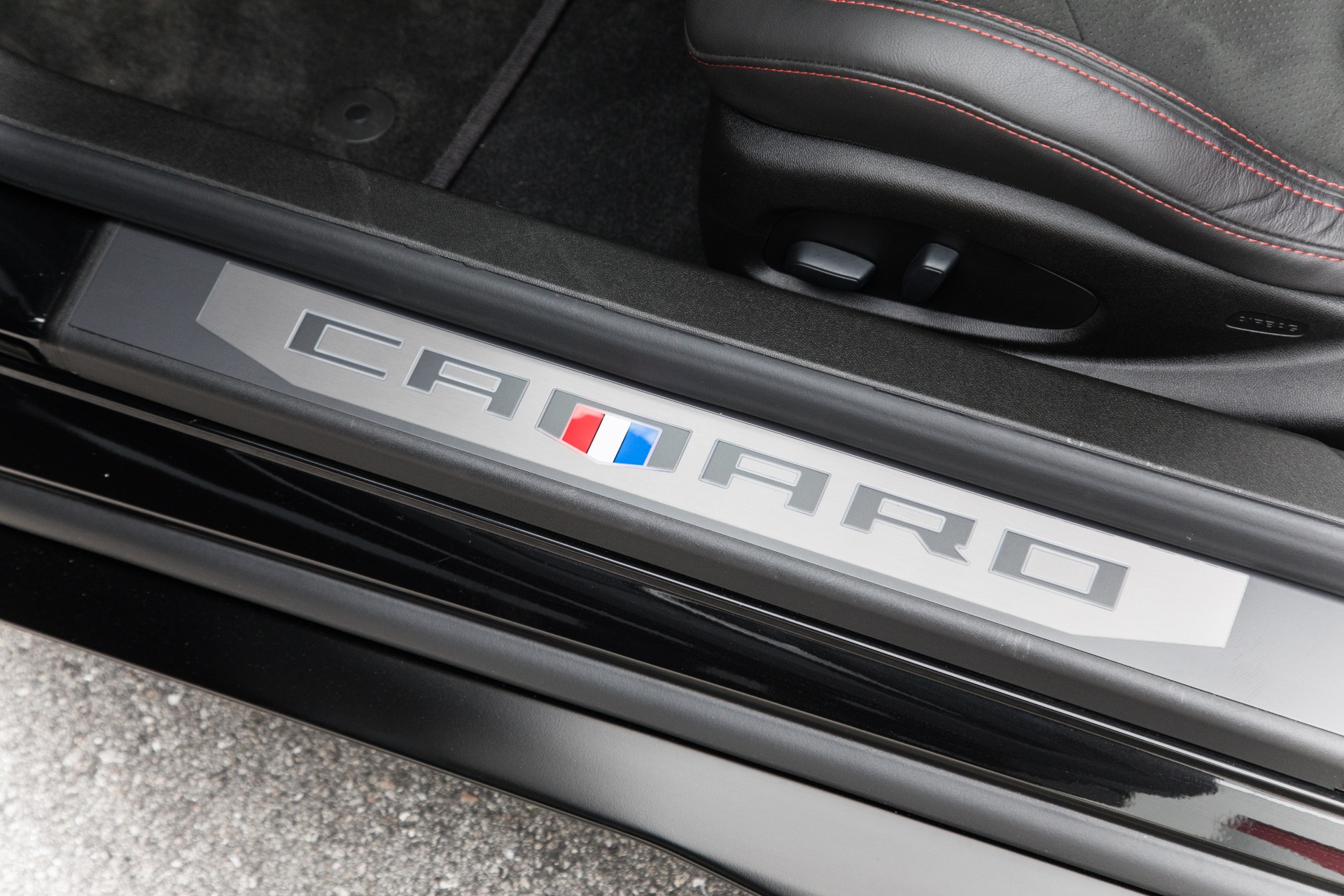Used-2018-Chevrolet-Camaro-ZL1