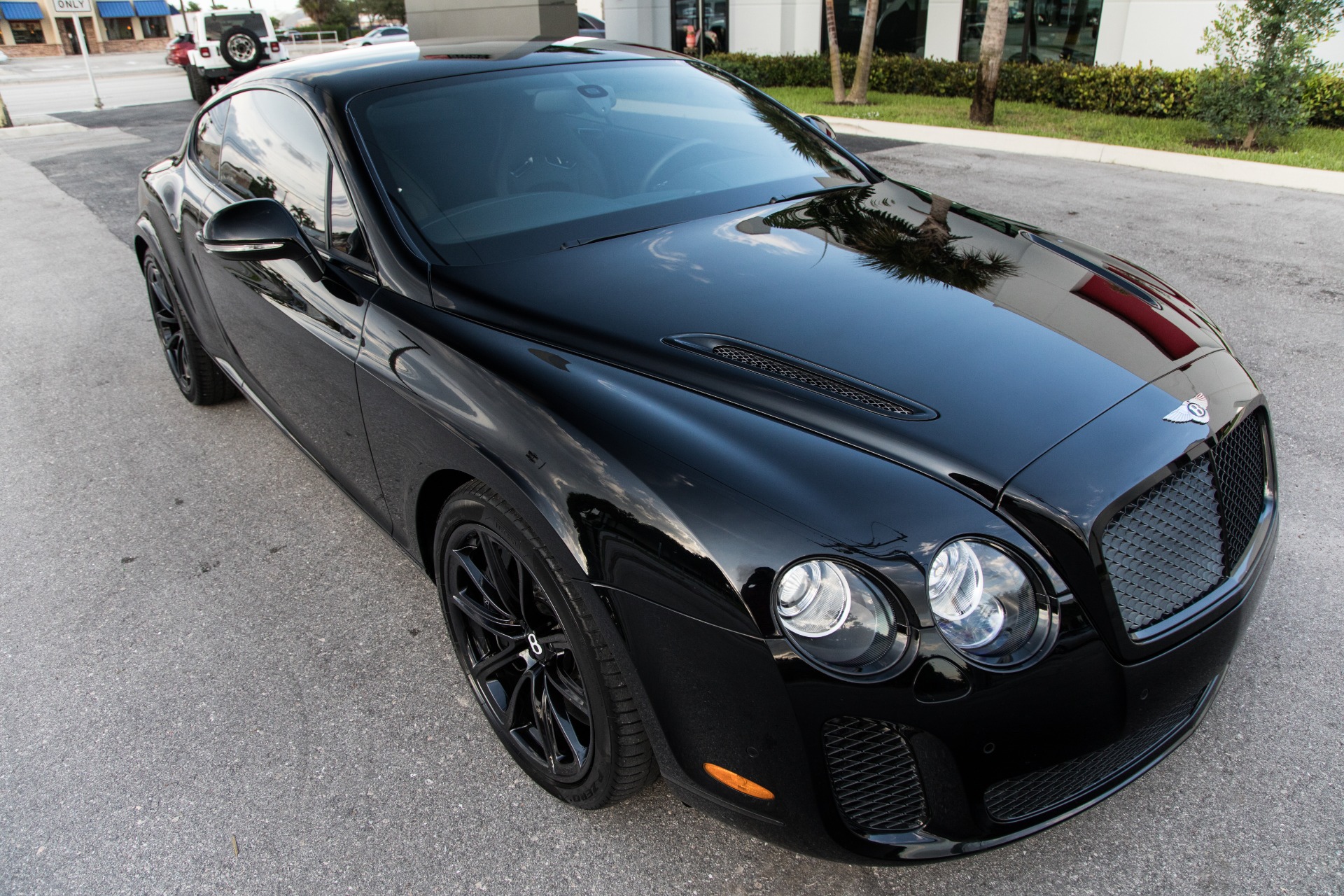 Used-2010-Bentley-Continental-Supersports
