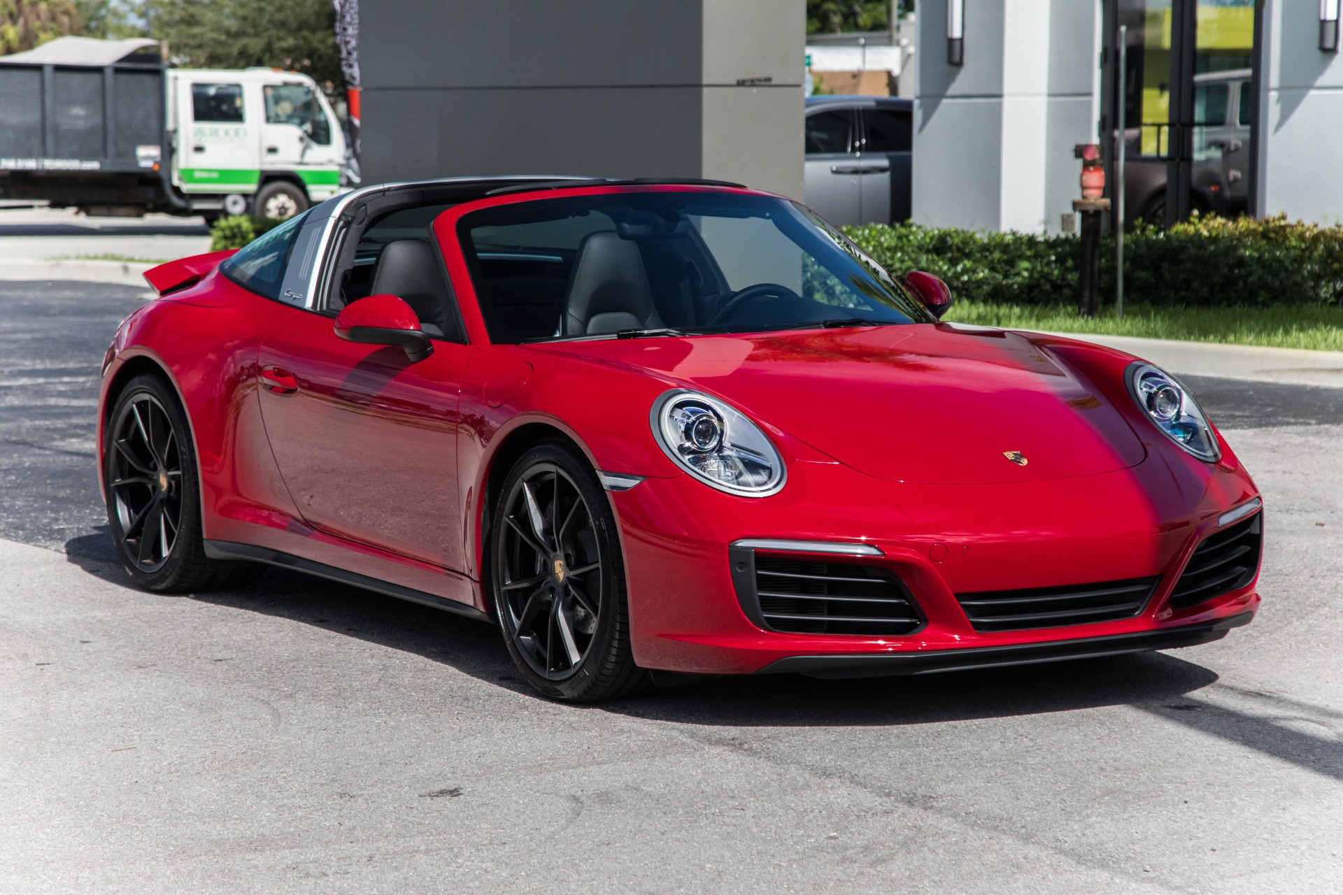 Used-2017-Porsche-911-Targa-4