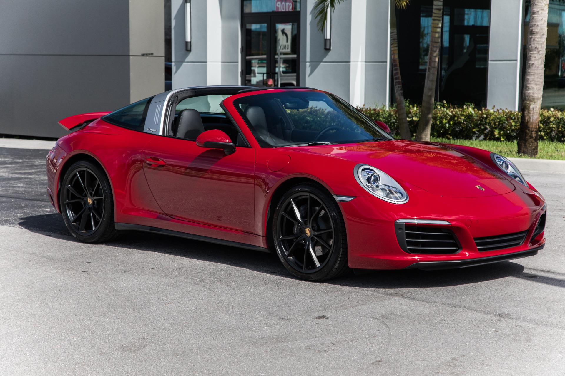 Used-2017-Porsche-911-Targa-4