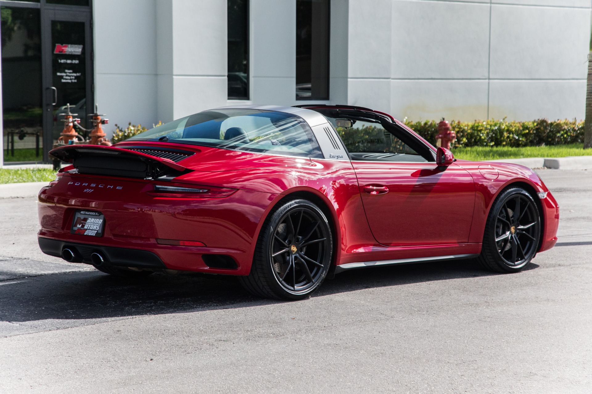 Used-2017-Porsche-911-Targa-4