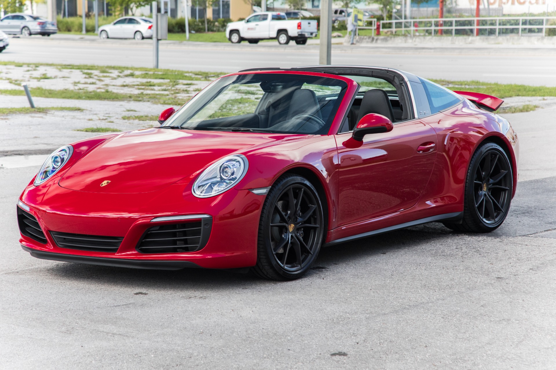 Used-2017-Porsche-911-Targa-4