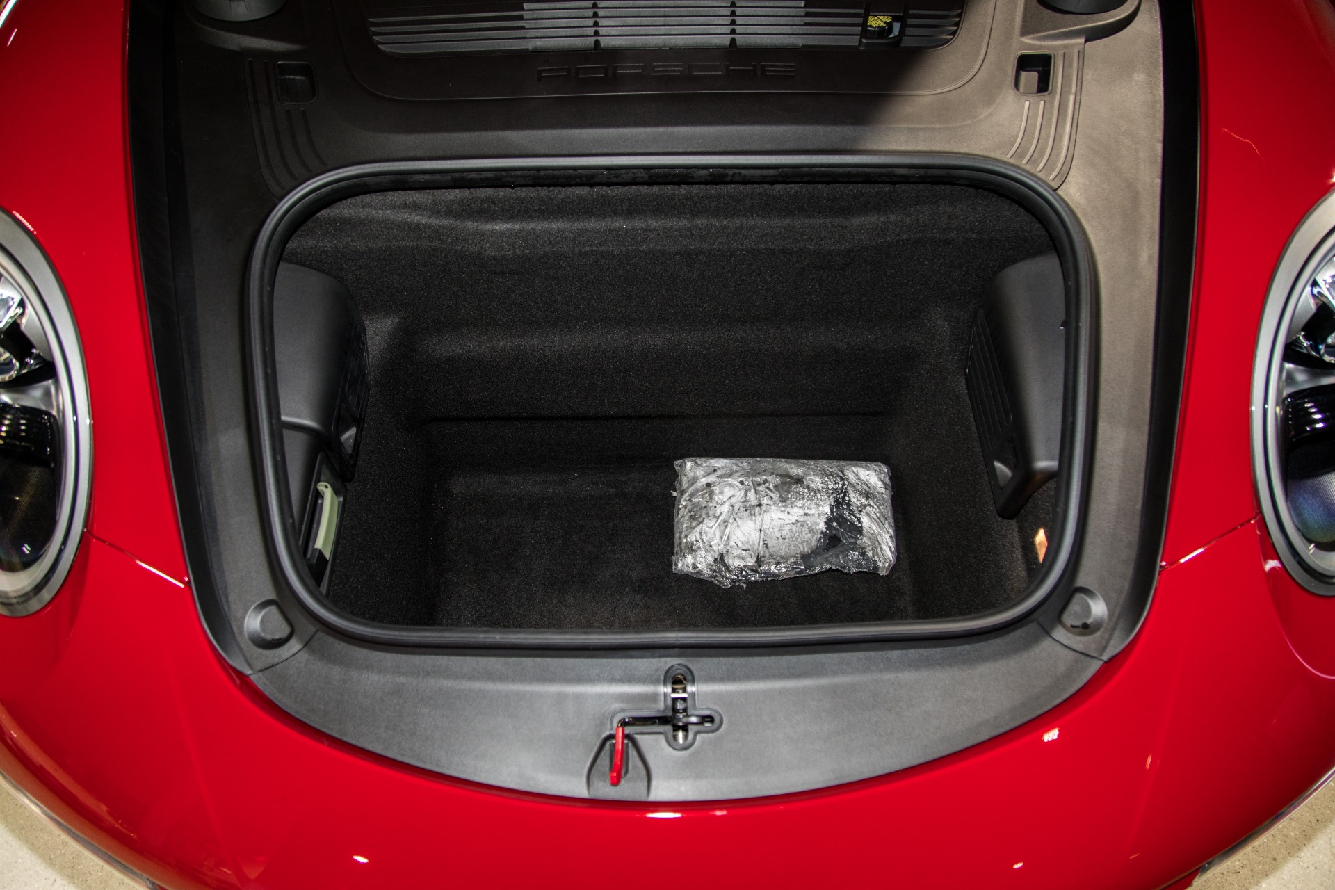 Used-2017-Porsche-911-Targa-4