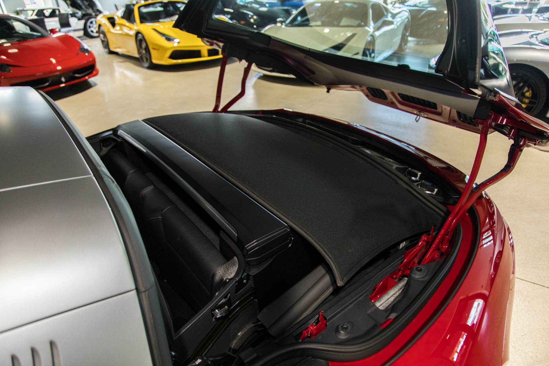 Used-2017-Porsche-911-Targa-4