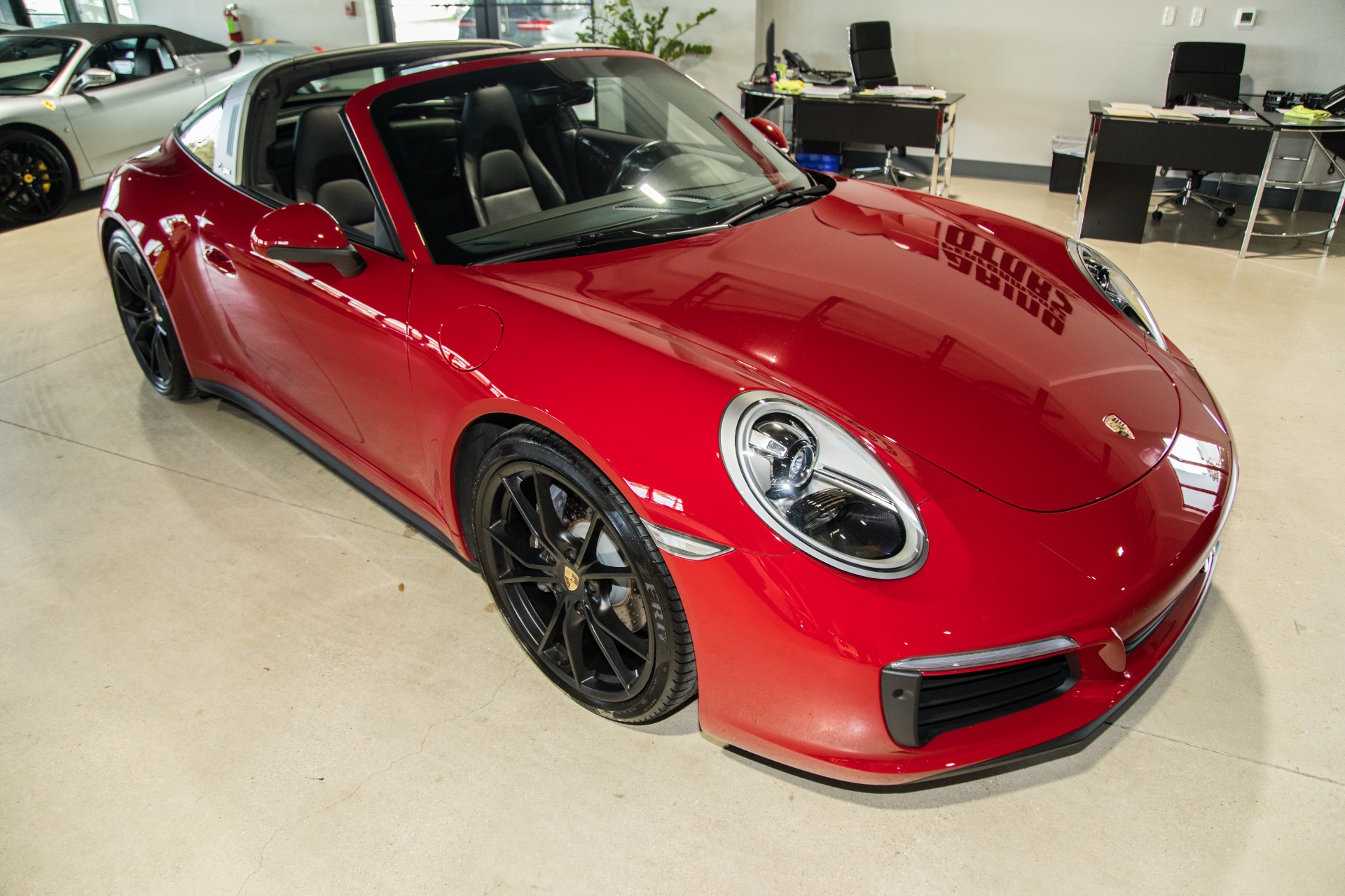 Used-2017-Porsche-911-Targa-4